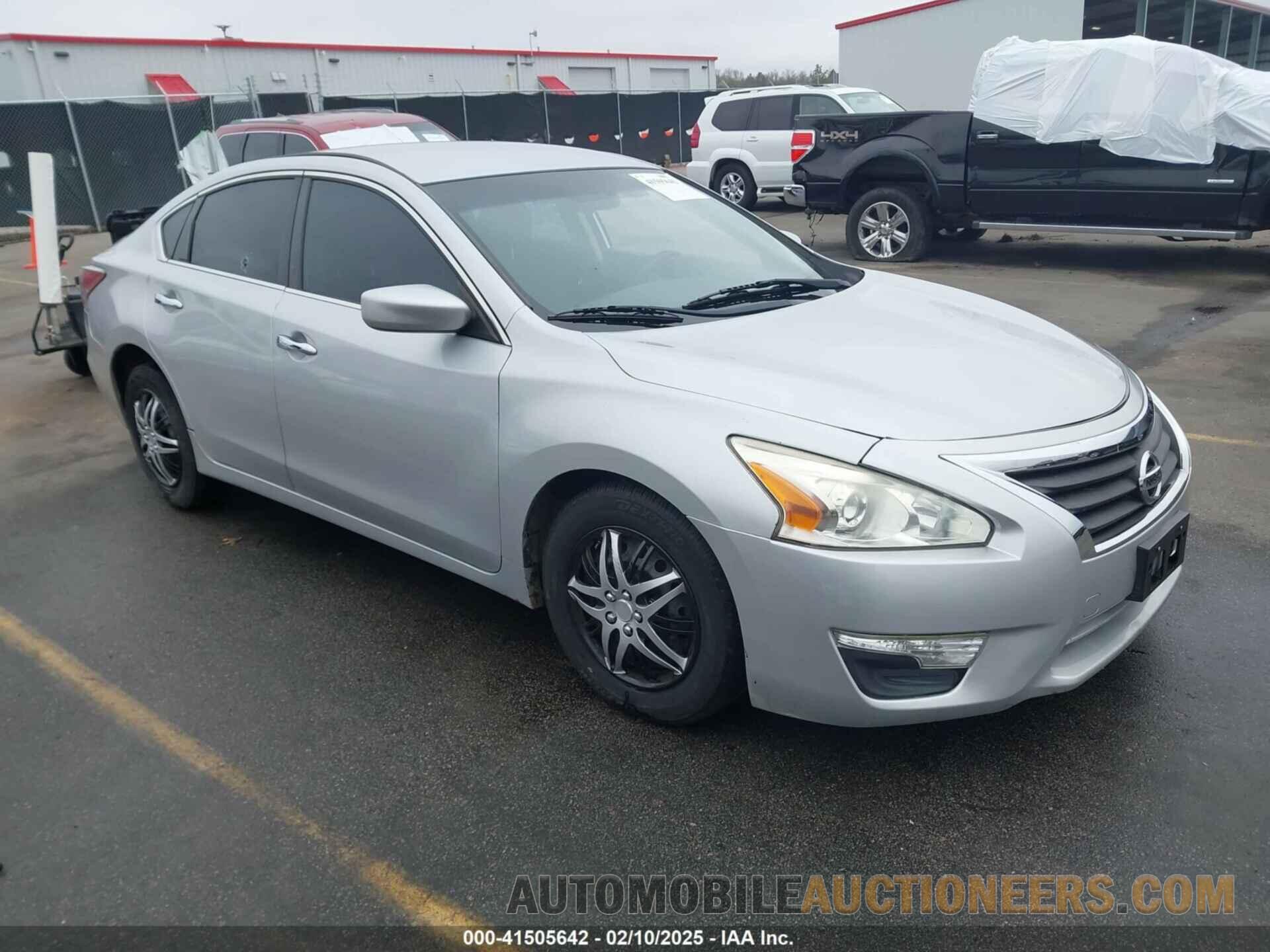 1N4AL3AP9FN328740 NISSAN ALTIMA 2015