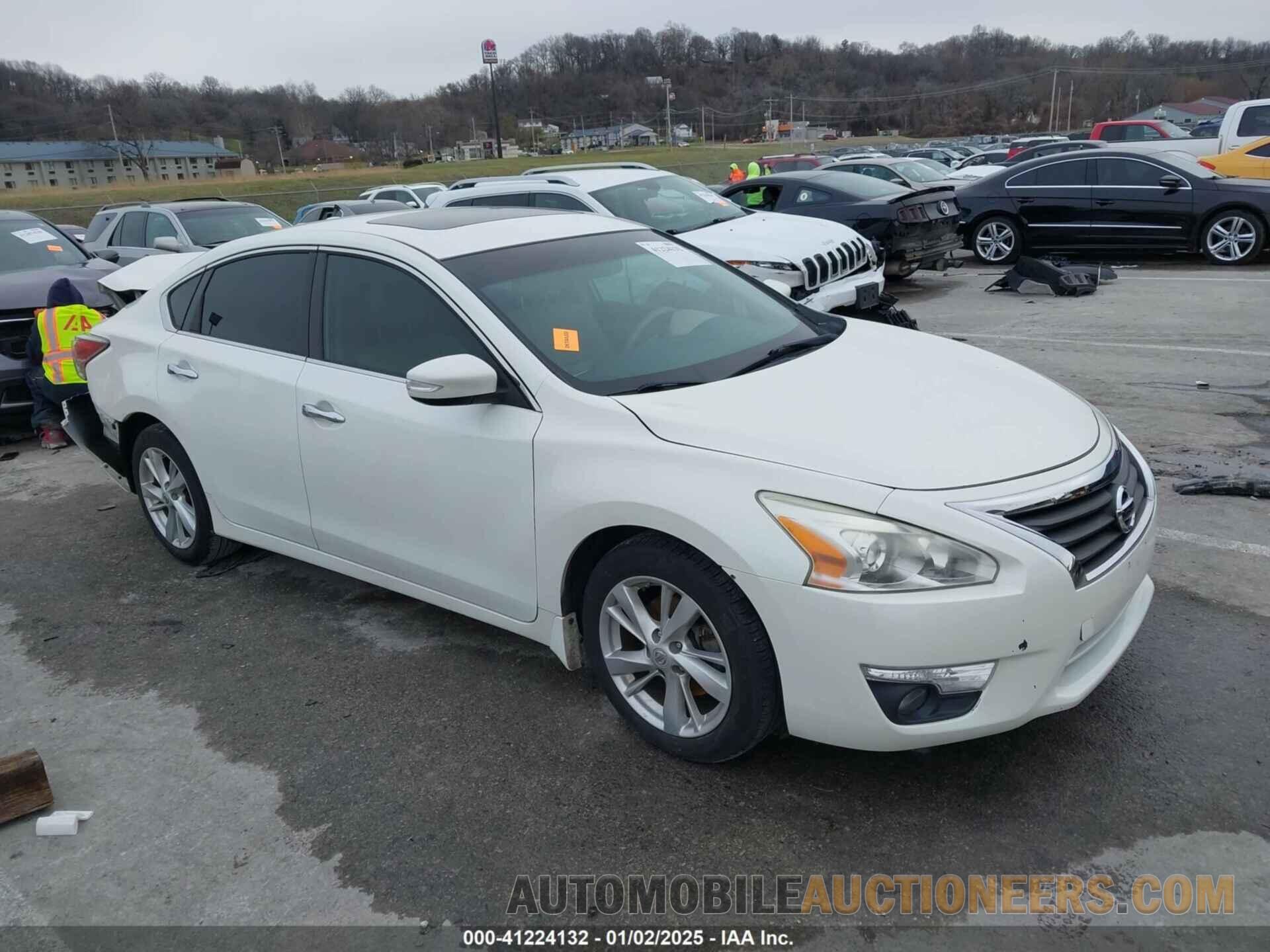 1N4AL3AP9FN881095 NISSAN ALTIMA 2015