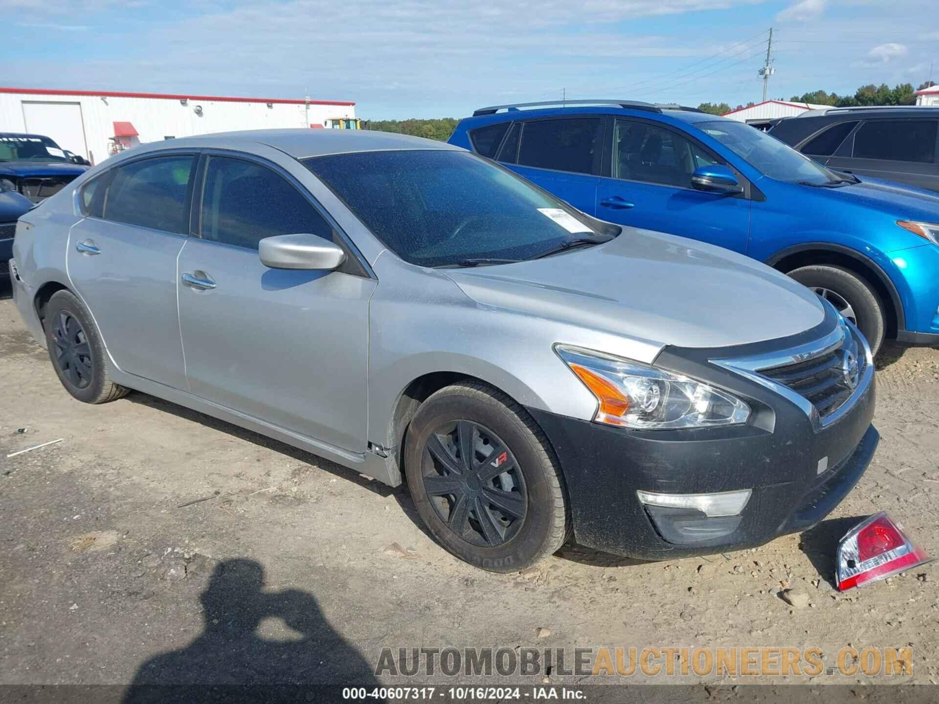 1N4AL3AP9FN893666 NISSAN ALTIMA 2015