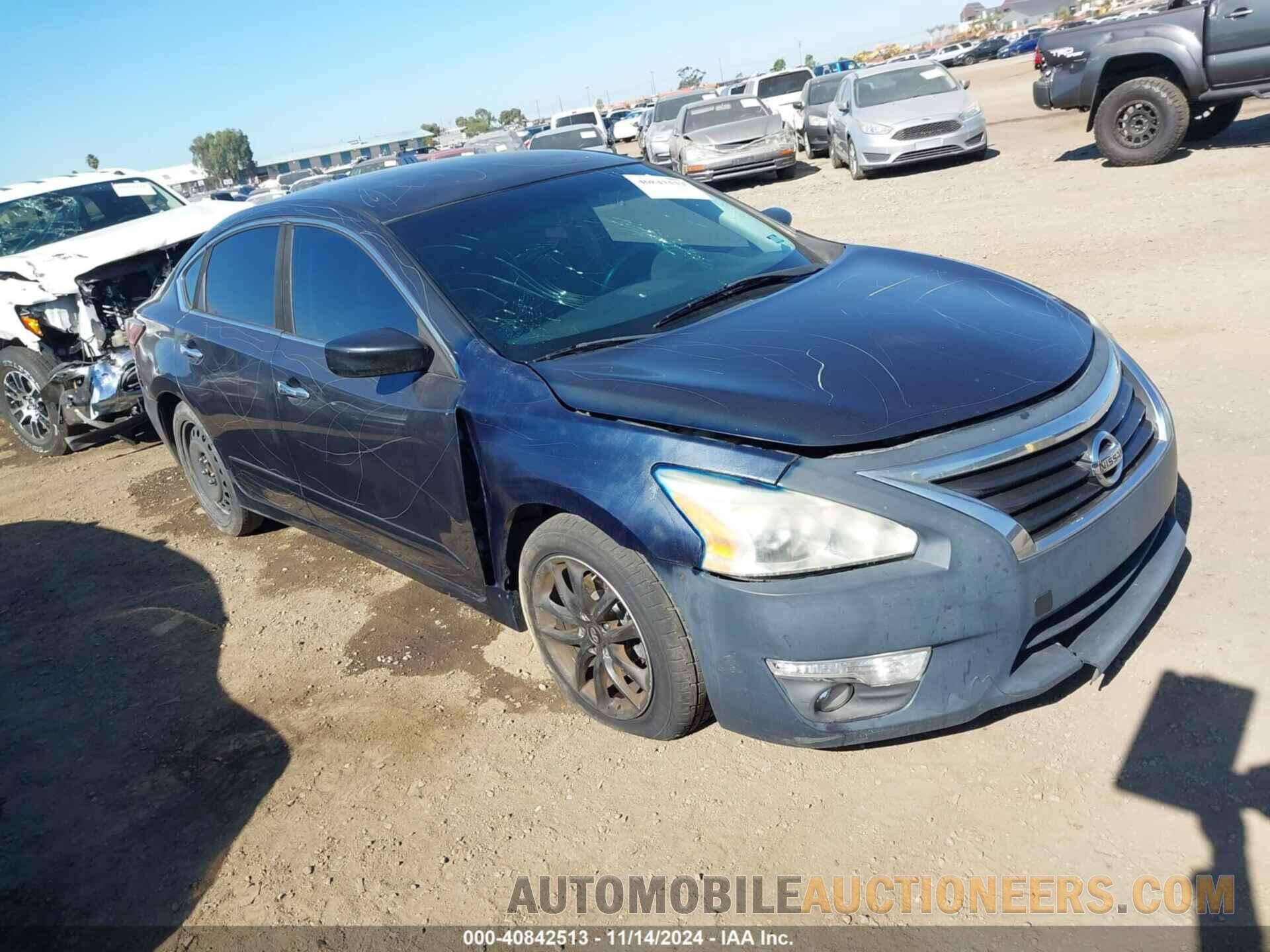 1N4AL3AP9FN921157 NISSAN ALTIMA 2015