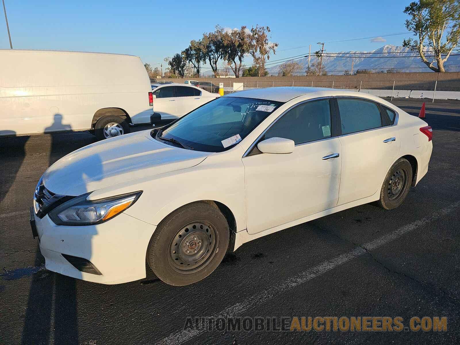 1N4AL3AP9HC474098 Nissan Altima 2017