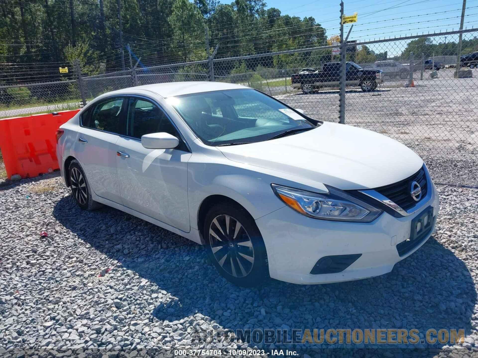 1N4AL3AP9JC142698 NISSAN ALTIMA 2018