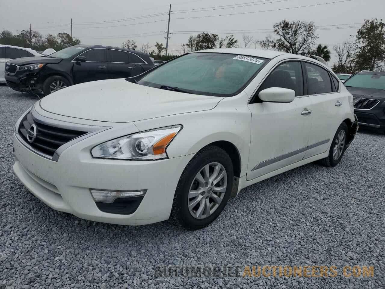 1N4AL3APXFN335681 NISSAN ALTIMA 2015