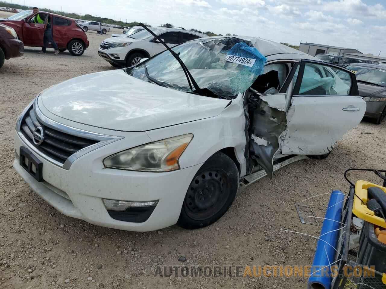 1N4AL3APXFN387747 NISSAN ALTIMA 2015