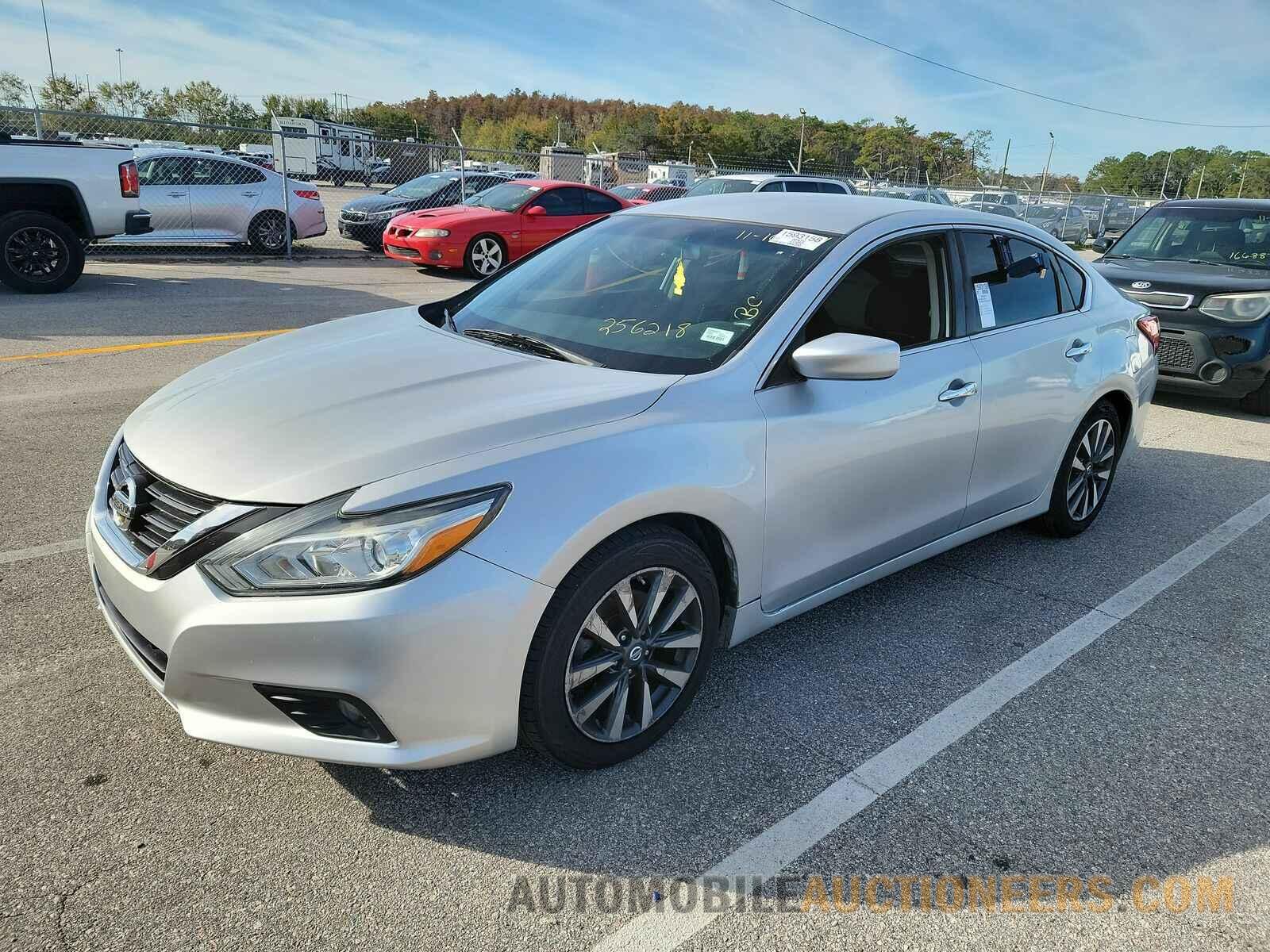 1N4AL3APXHC256218 Nissan Altima 2017