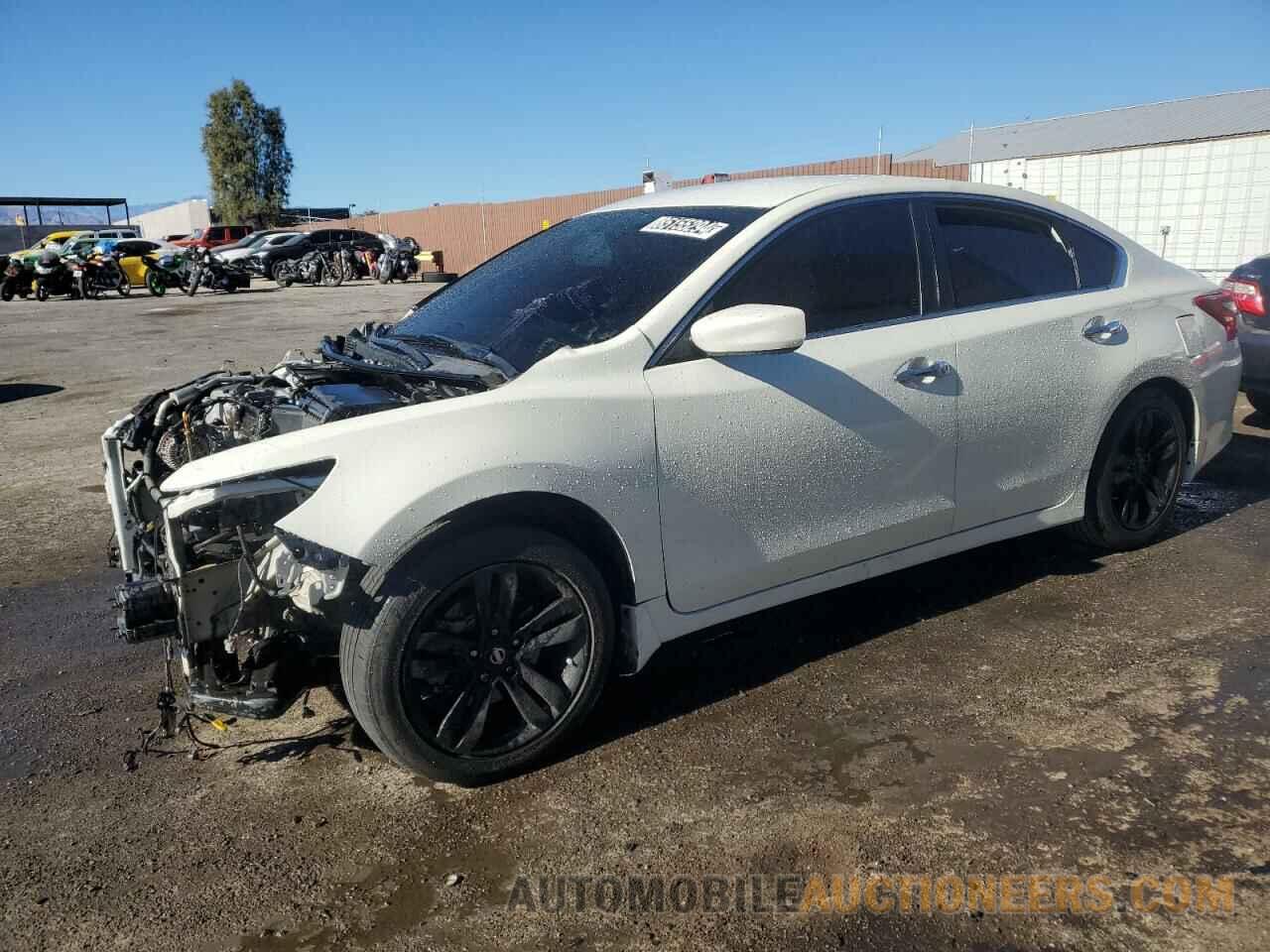 1N4AL3APXHC267705 NISSAN ALTIMA 2017