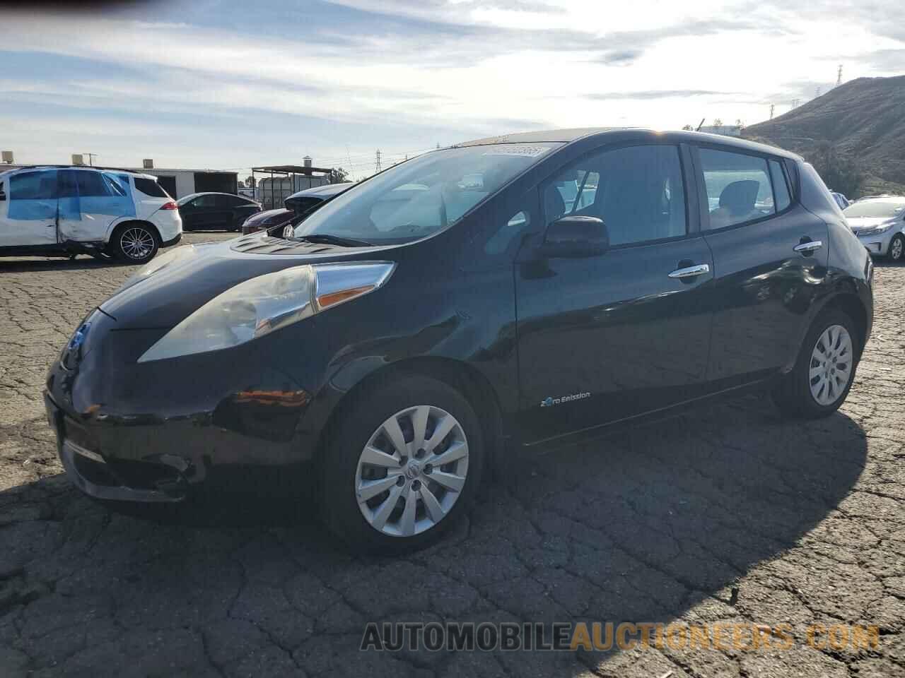 1N4AZ0CP0GC302373 NISSAN LEAF 2016