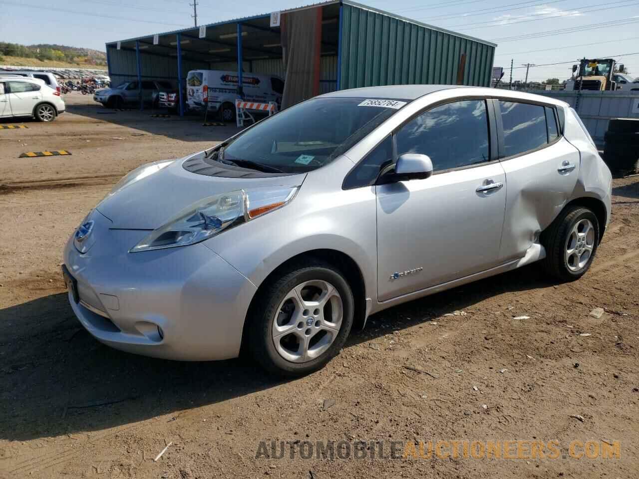 1N4AZ0CP2EC334173 NISSAN LEAF 2014