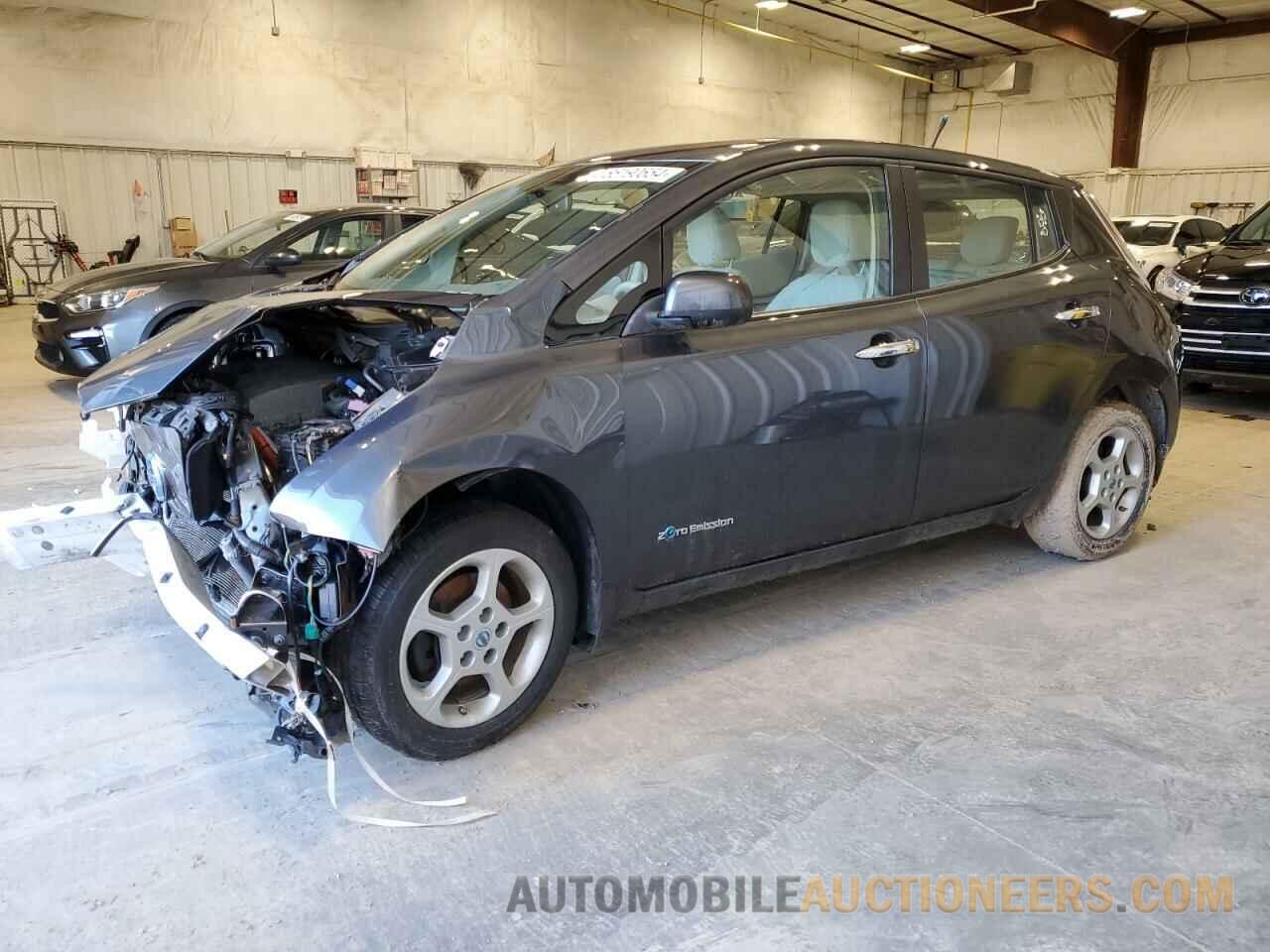 1N4AZ0CP3DC415018 NISSAN LEAF 2013