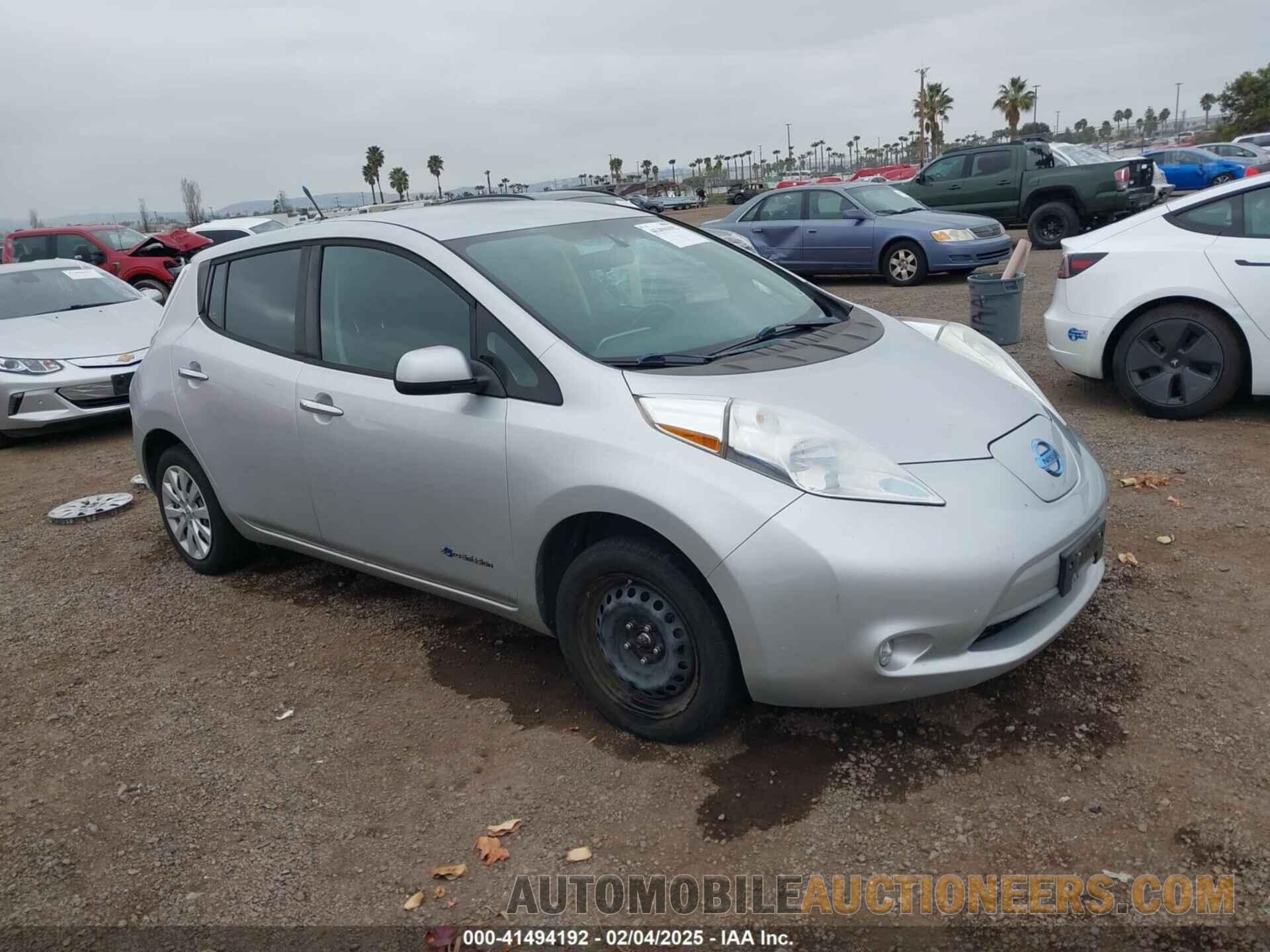 1N4AZ0CP3FC335205 NISSAN LEAF 2015