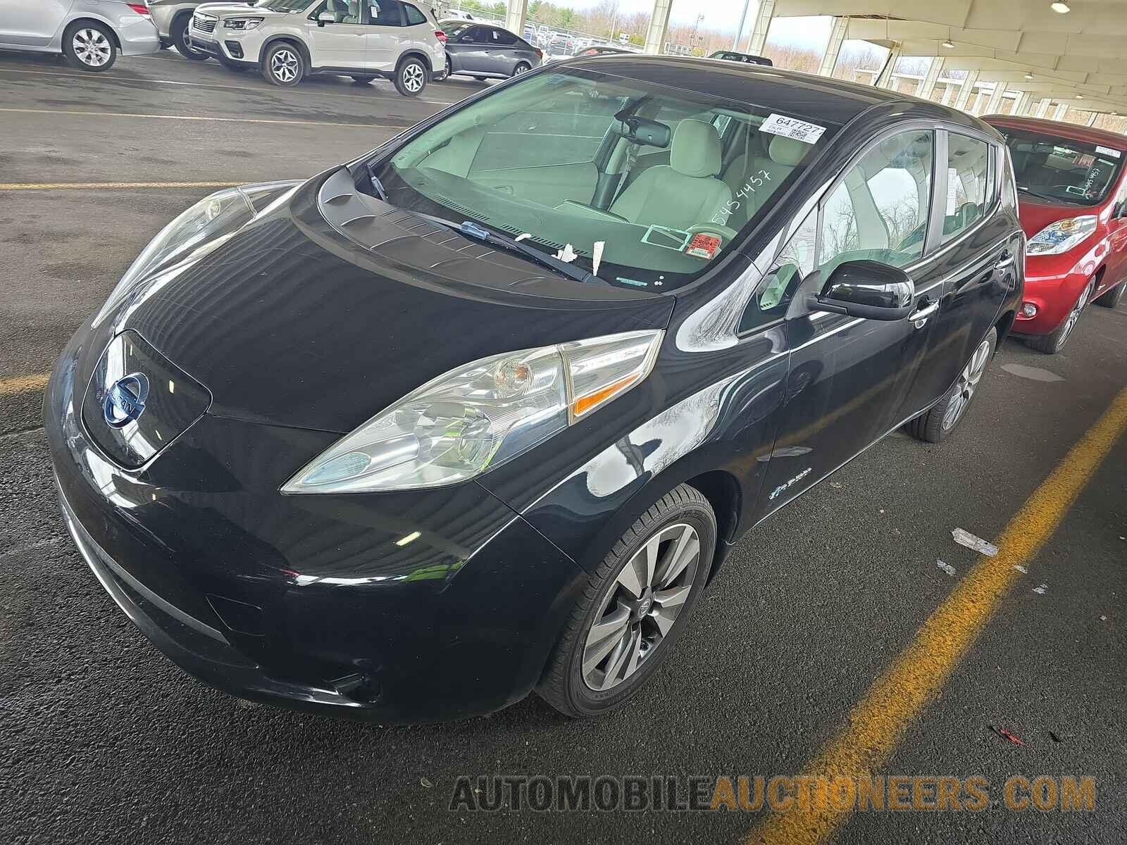 1N4AZ0CP5FC325338 Nissan LEAF 2015