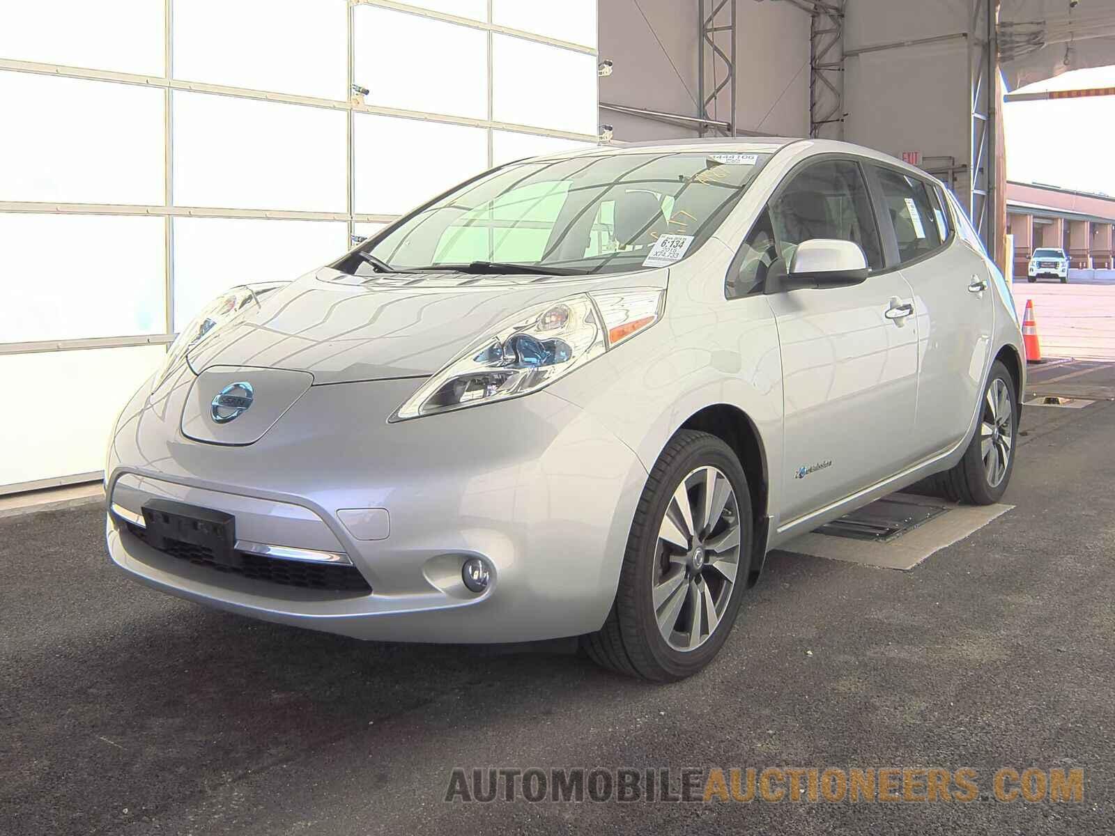 1N4AZ0CP7FC312686 Nissan LEAF 2015