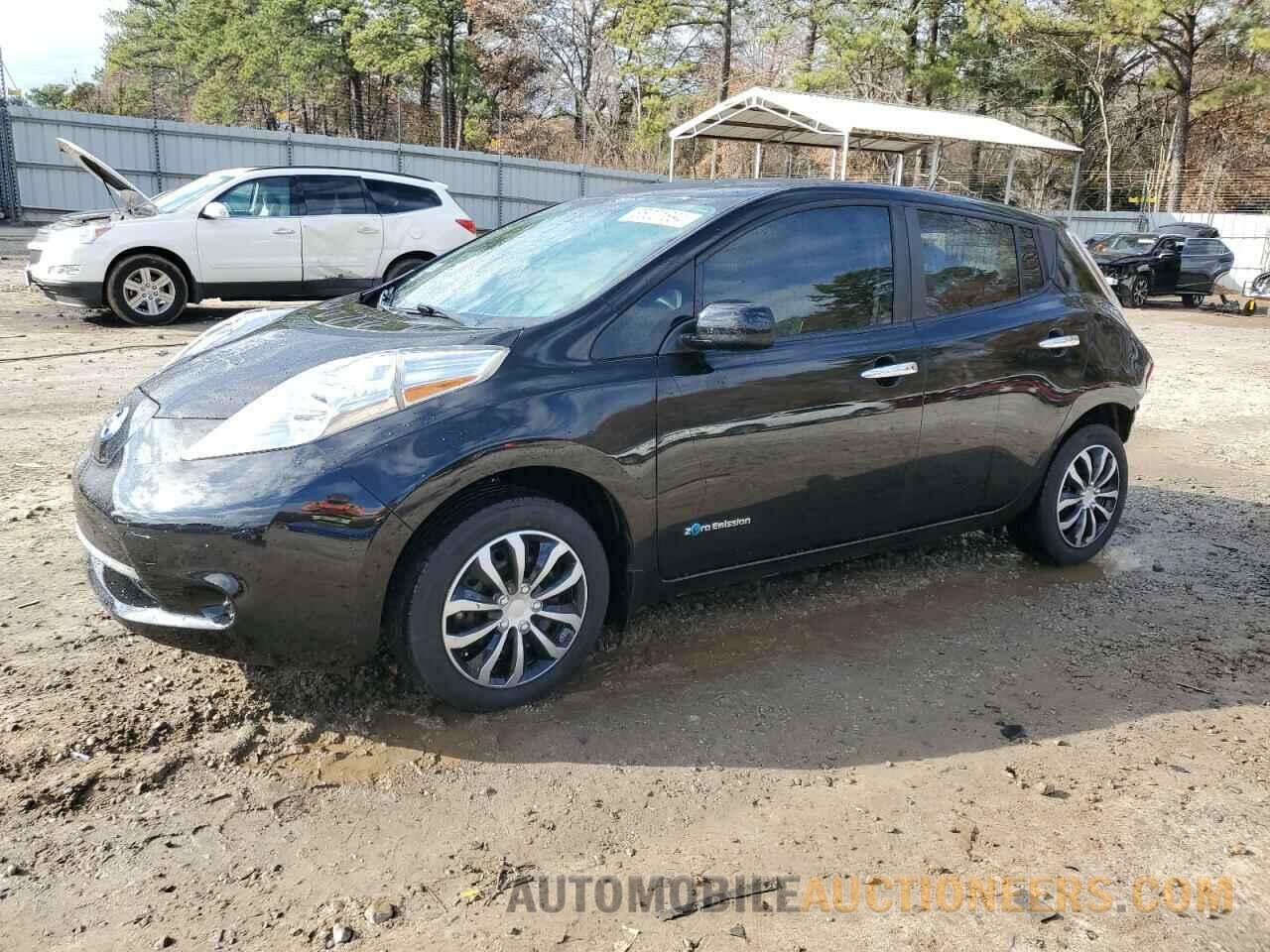 1N4AZ0CP8FC331621 NISSAN LEAF 2015