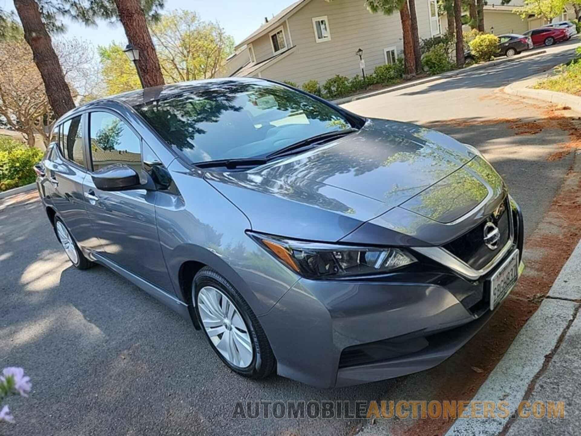 1N4AZ1BV0NC563165 NISSAN LEAF 2022