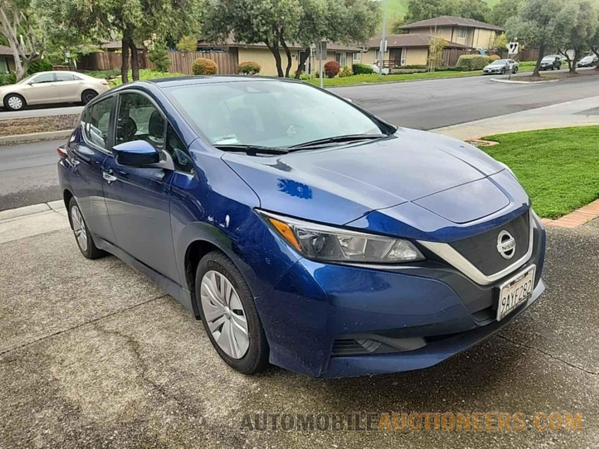 1N4AZ1BV7NC561655 NISSAN LEAF 2022