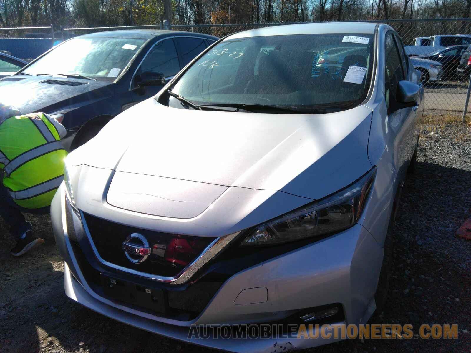 1N4AZ1CP5JC302902 Nissan LEAF 2018