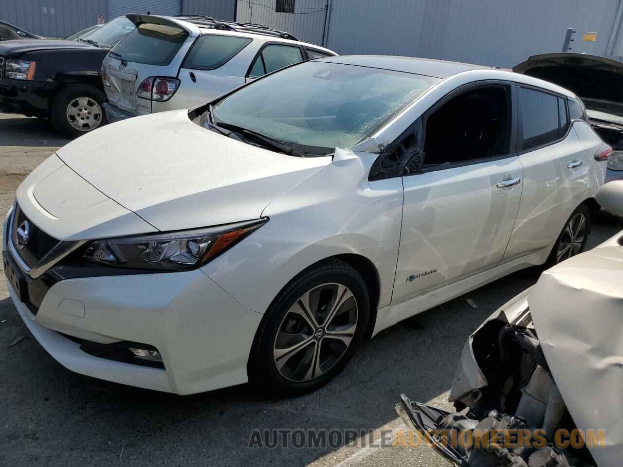 1N4AZ1CP5JC305136 NISSAN LEAF 2018