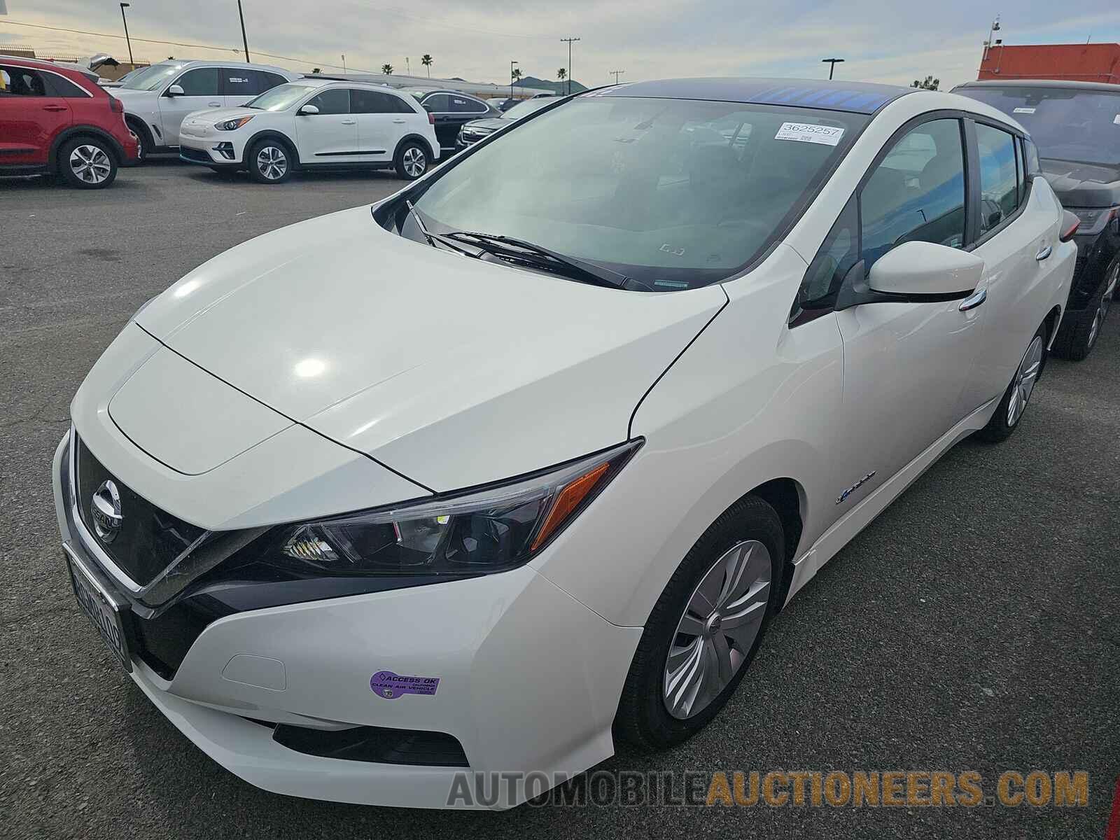 1N4AZ1CPXJC315645 Nissan LEAF 2018