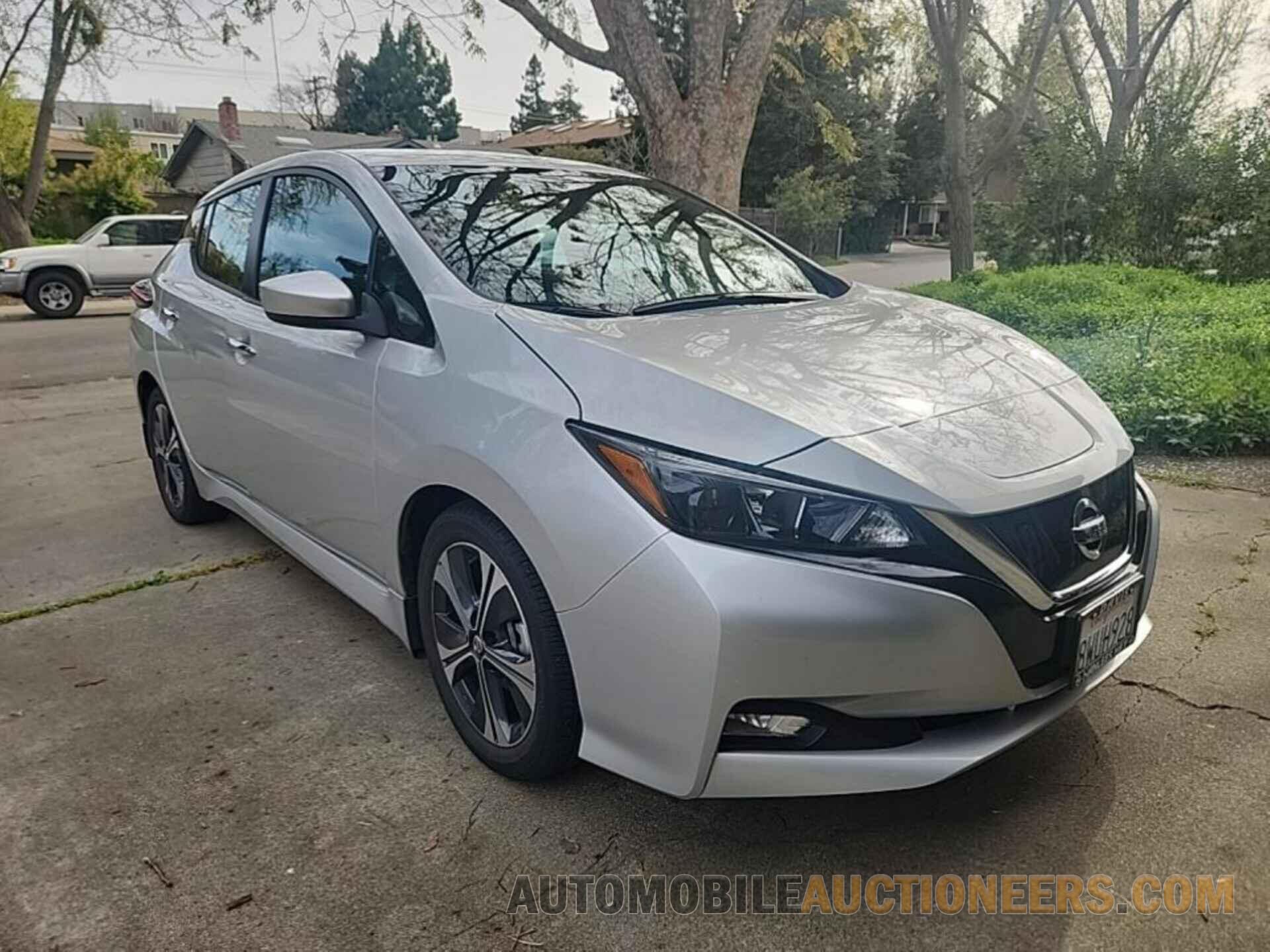 1N4AZ1CV5MC550473 NISSAN LEAF 2021