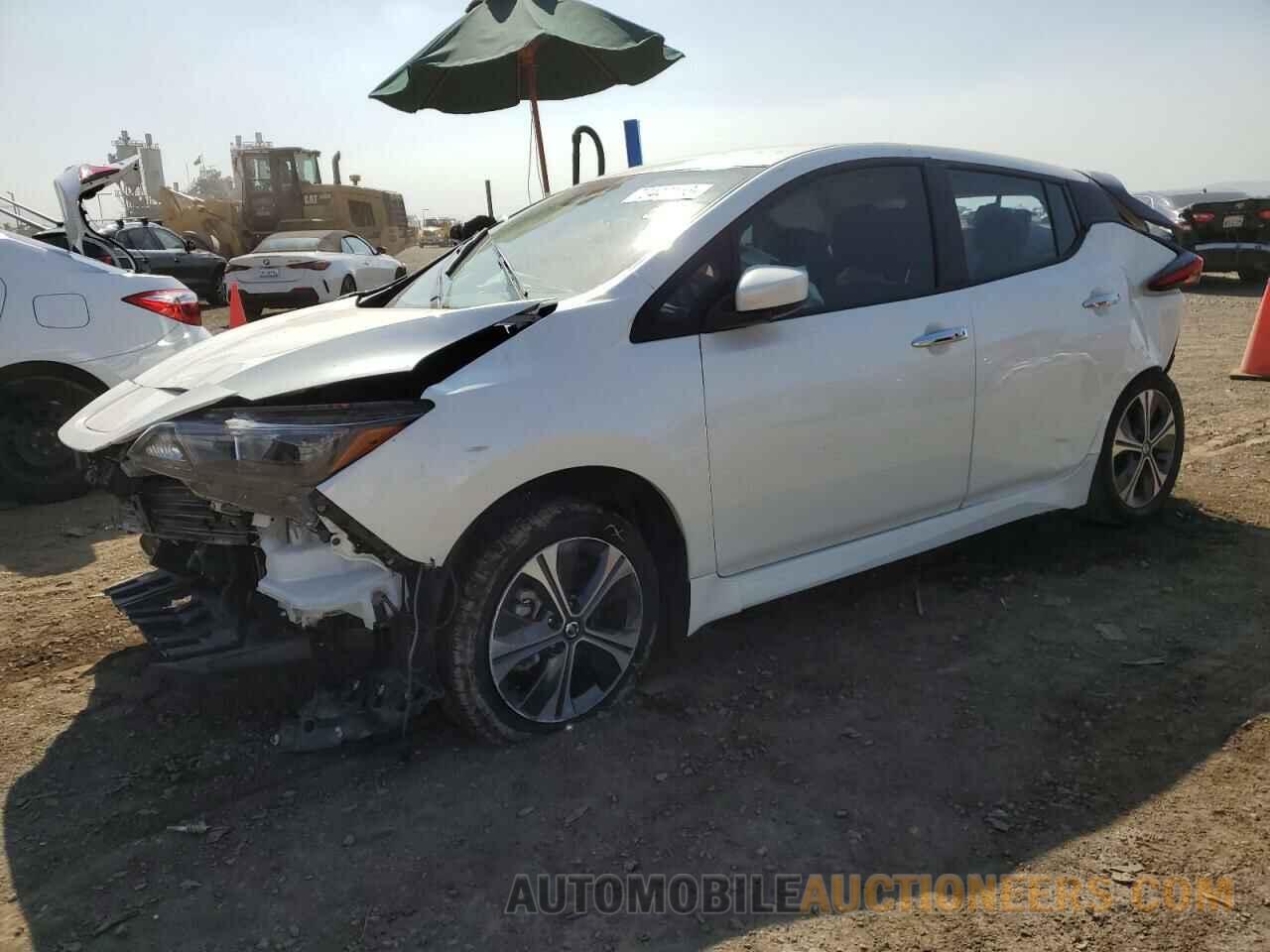 1N4AZ1CV8MC556817 NISSAN LEAF 2021