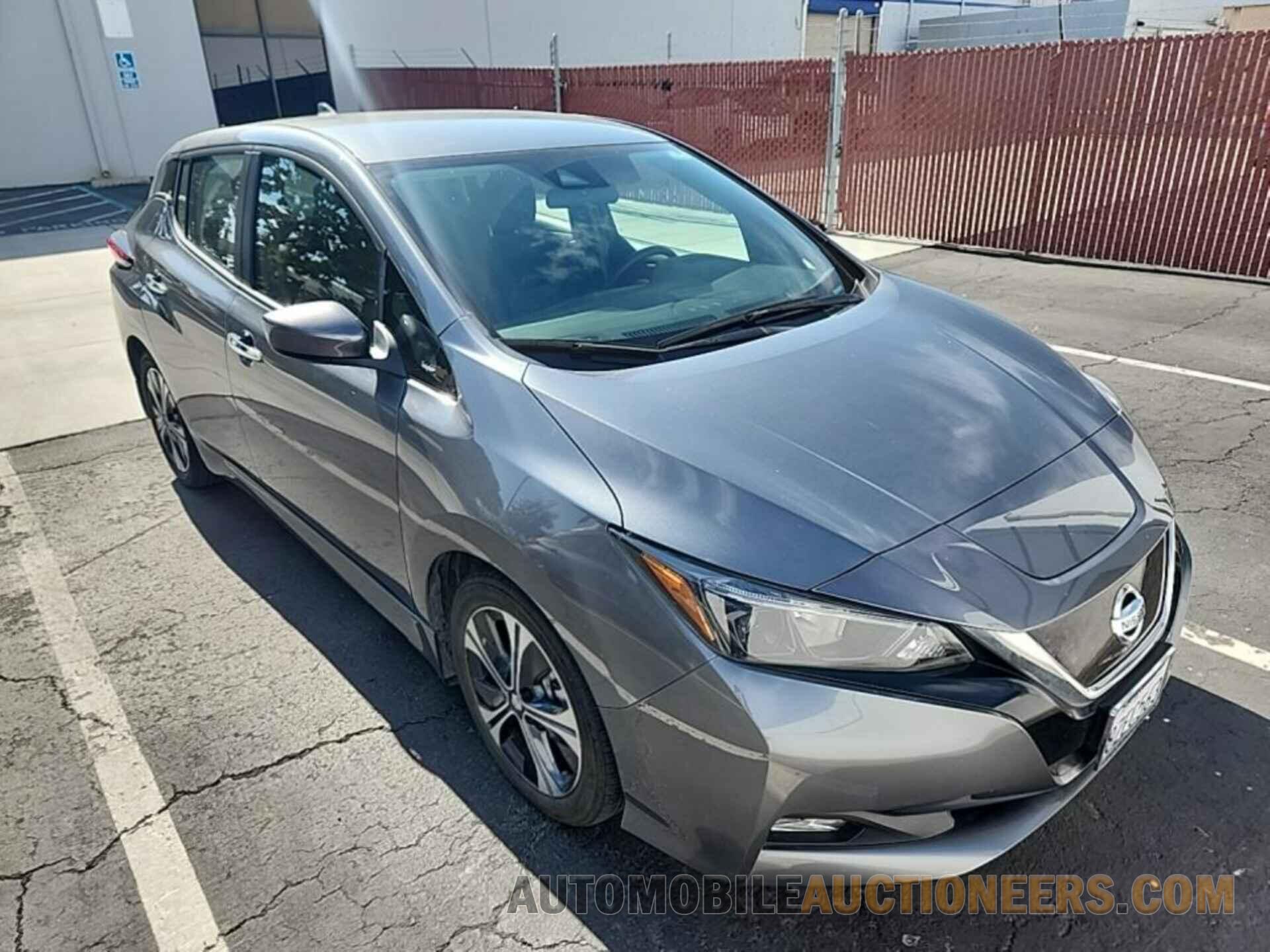 1N4AZ1CVXMC553773 NISSAN LEAF 2021