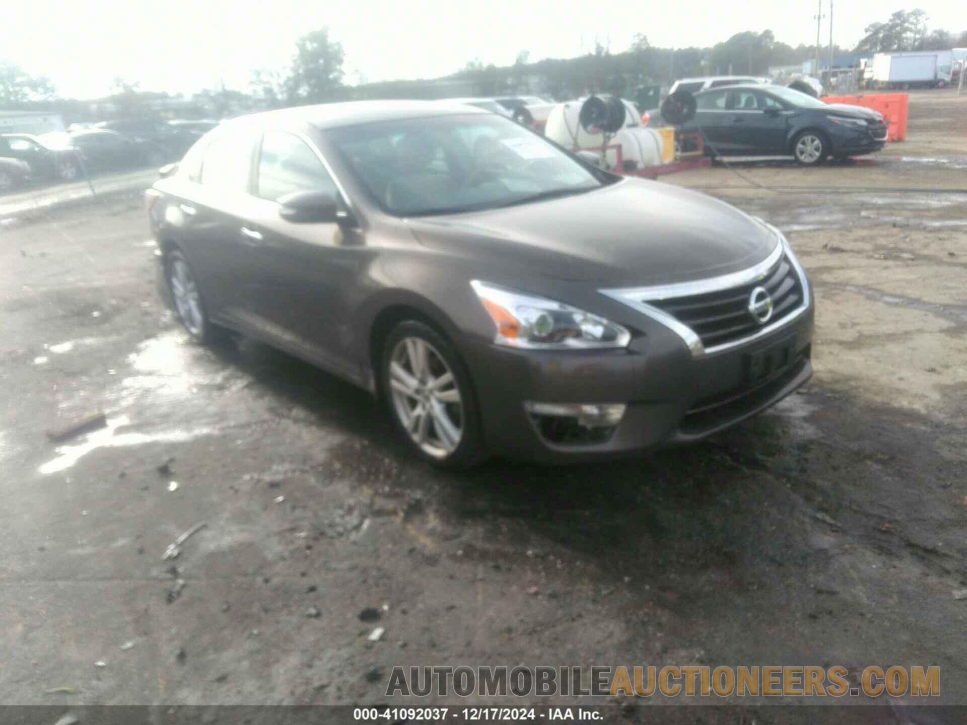 1N4BL3AP2DC123533 NISSAN ALTIMA 2013