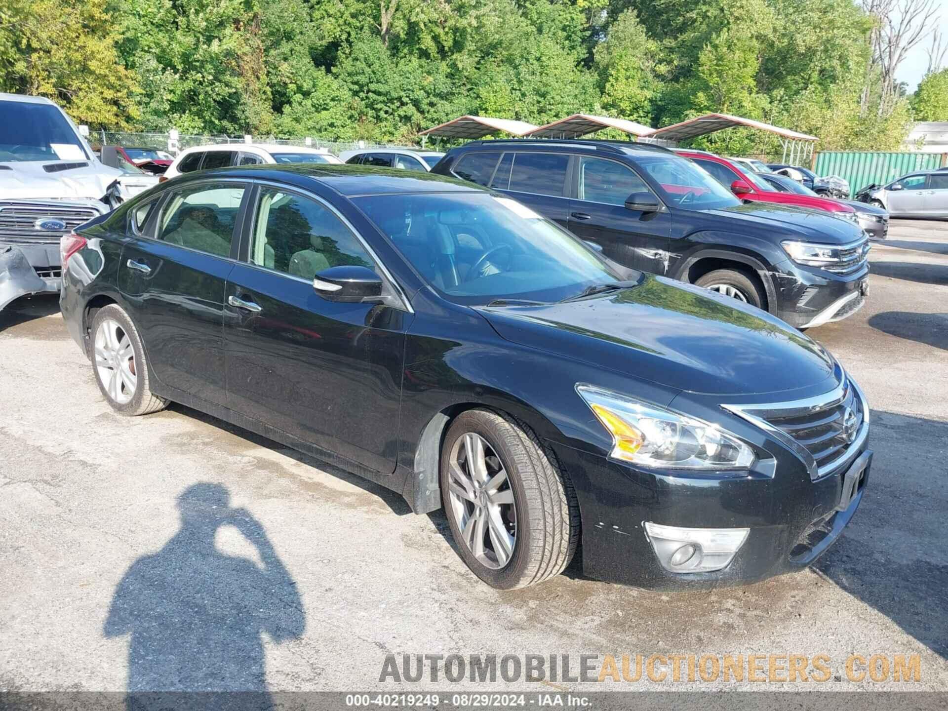 1N4BL3AP2DC135083 NISSAN ALTIMA 2013