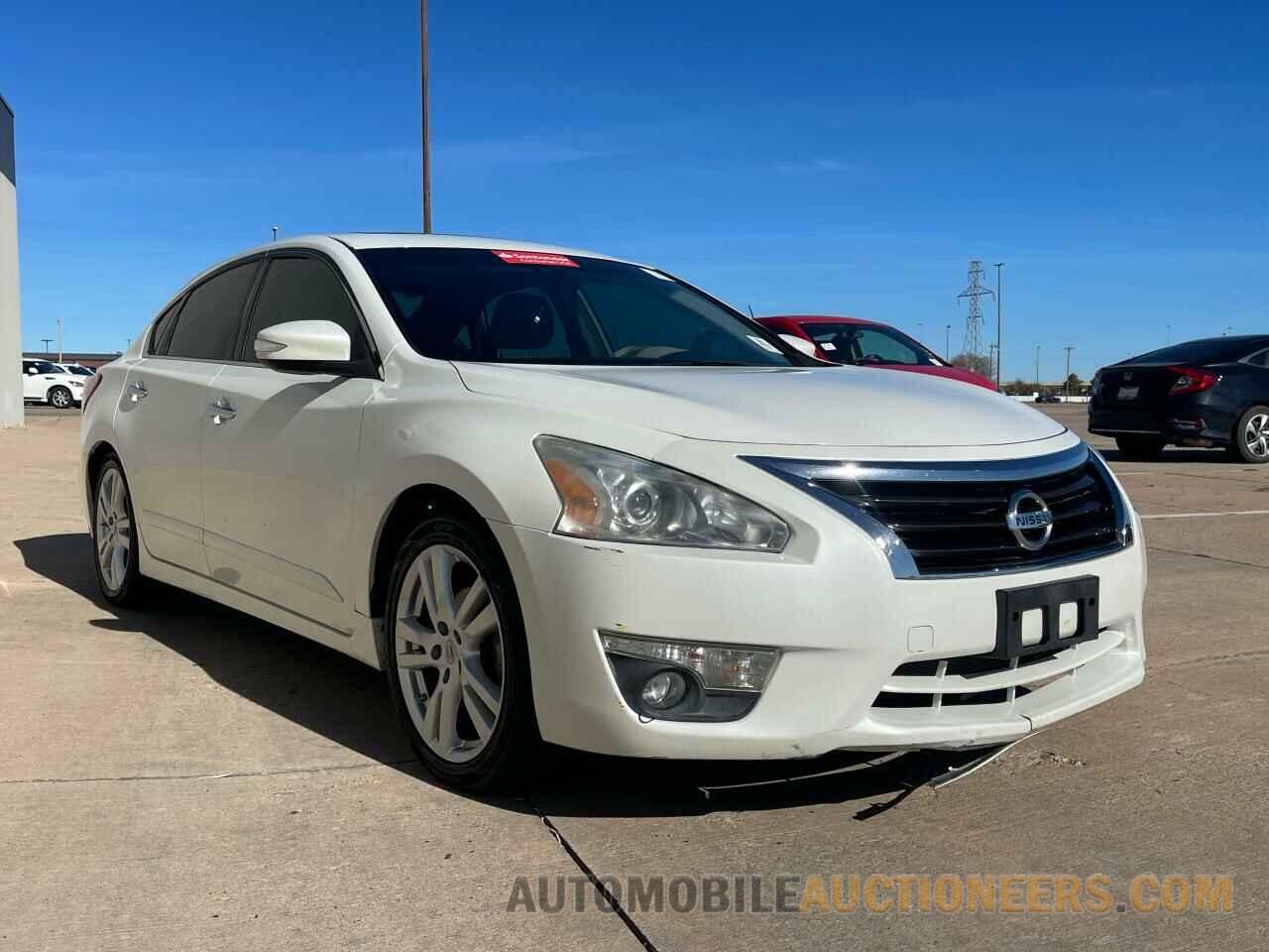 1N4BL3AP7DN580620 NISSAN ALTIMA 2013