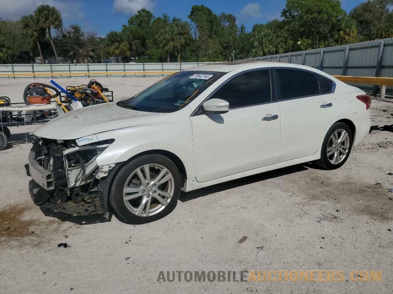 1N4BL3AP9DN444831 NISSAN ALTIMA 2013