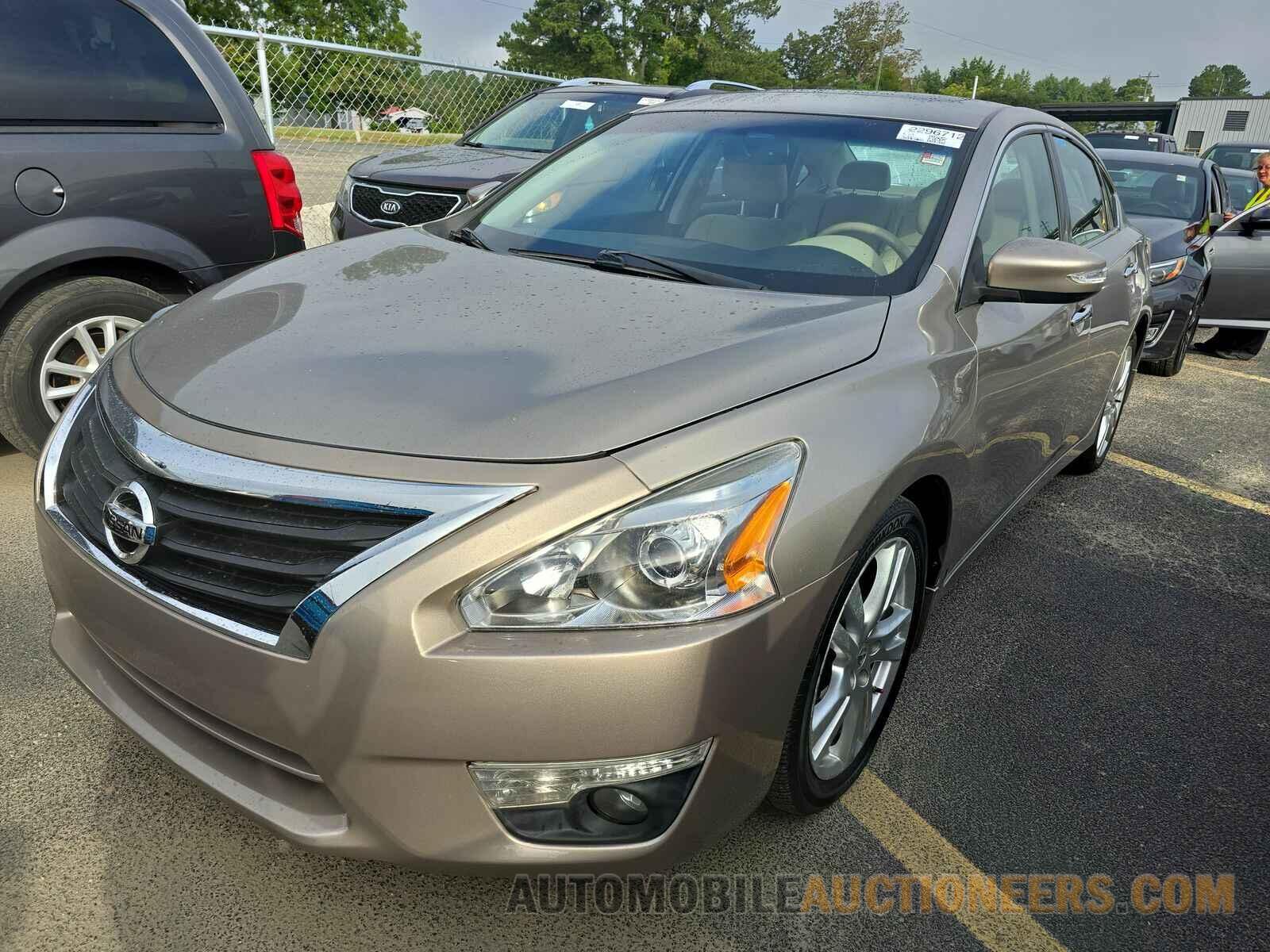 1N4BL3AP9FC147203 Nissan Altima 2015