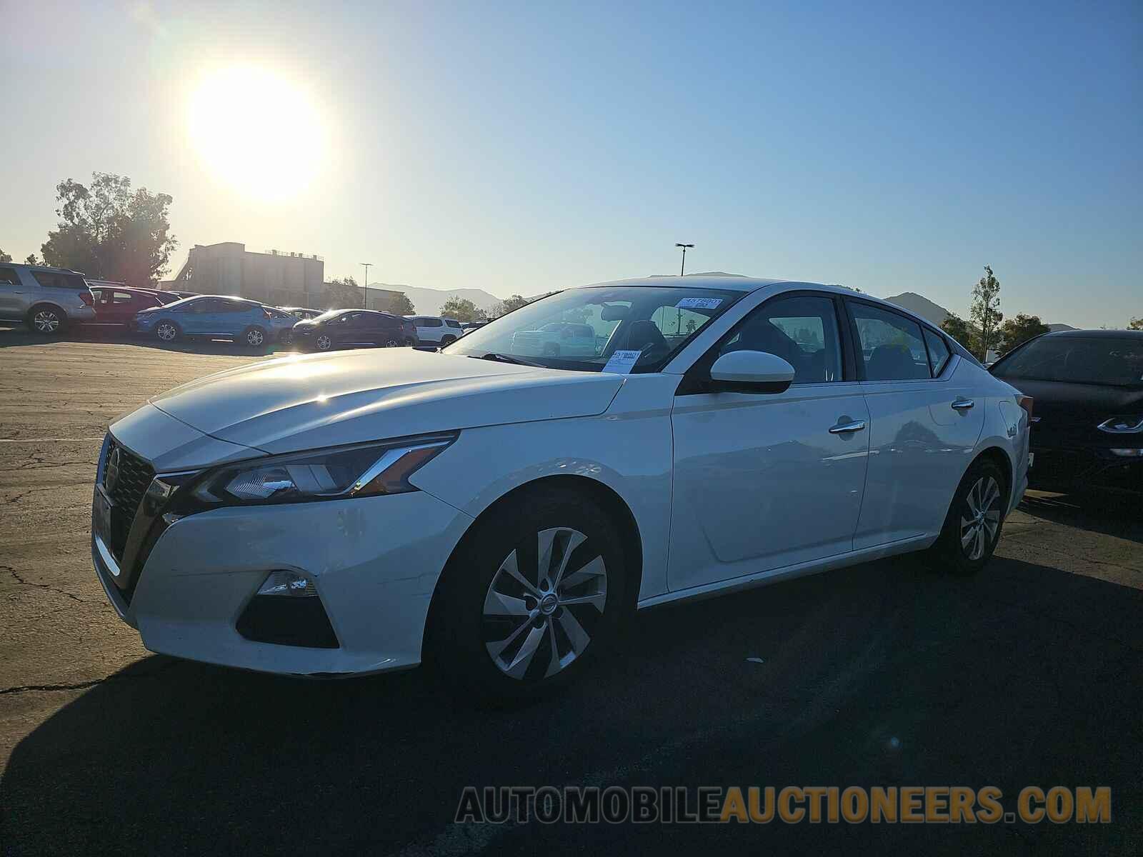 1N4BL4BV3MN392129 Nissan Altima 2021