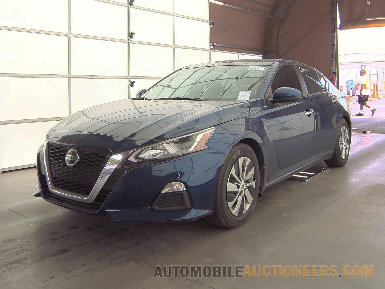 1N4BL4BV5KC247733 Nissan Altima 2019