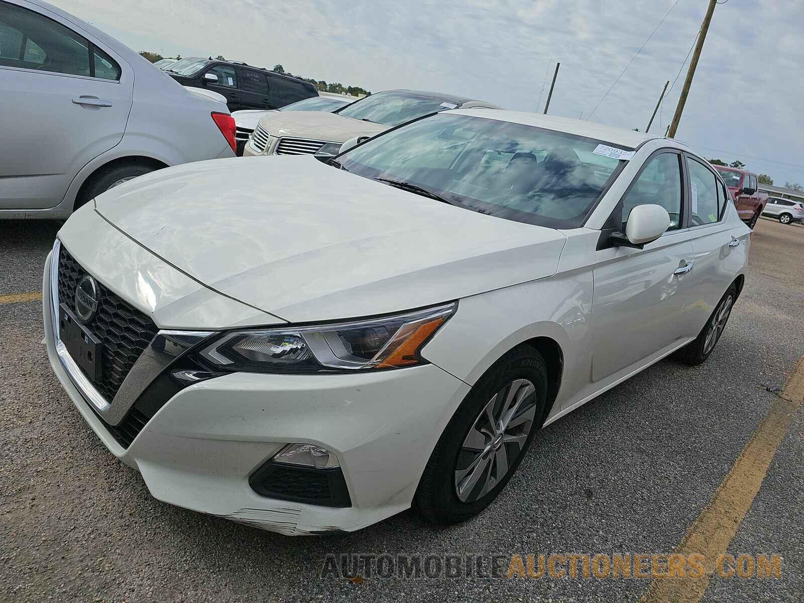 1N4BL4BV7KN315017 Nissan Altima 2019