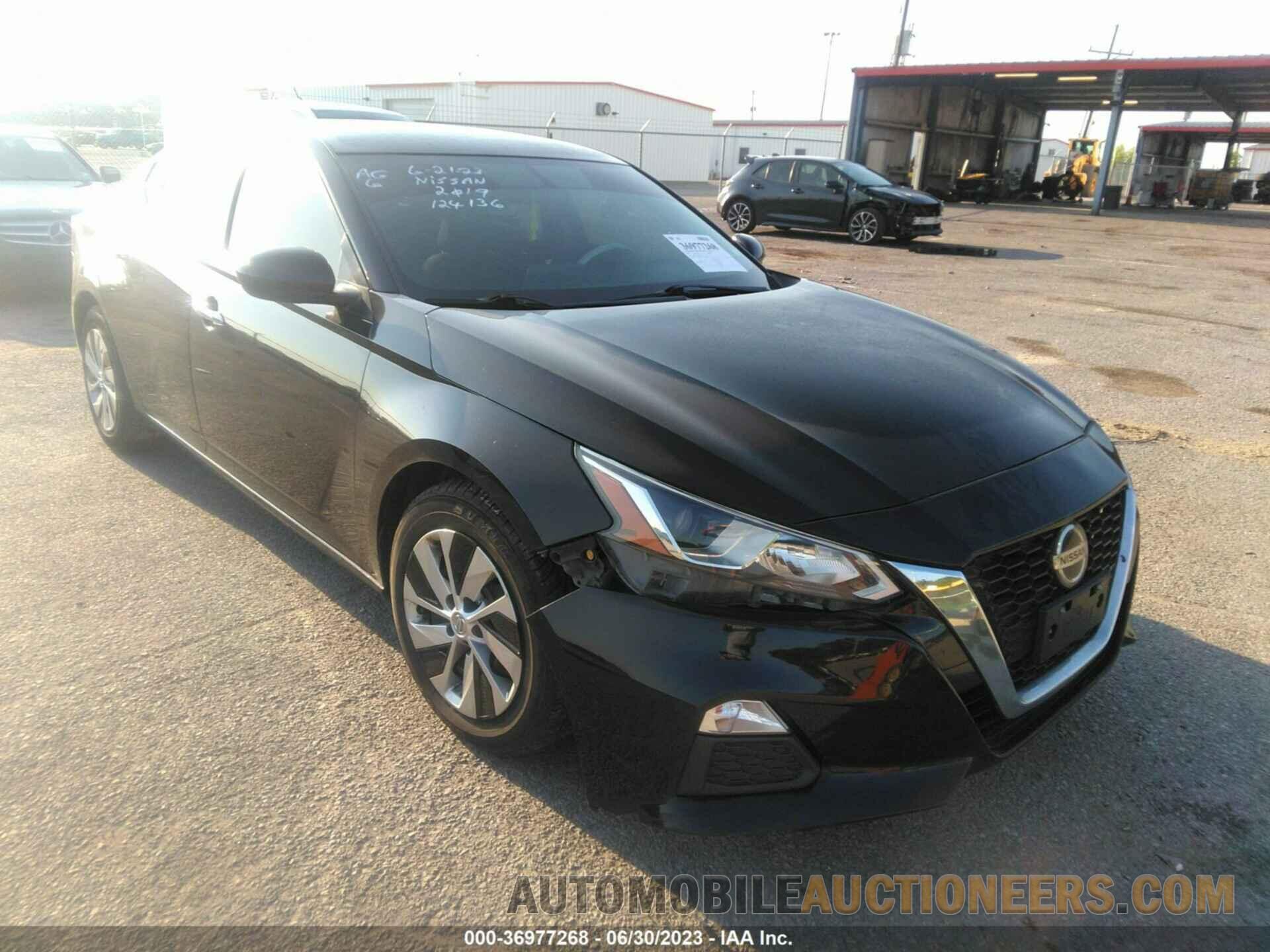 1N4BL4BV8KC124136 NISSAN ALTIMA 2019