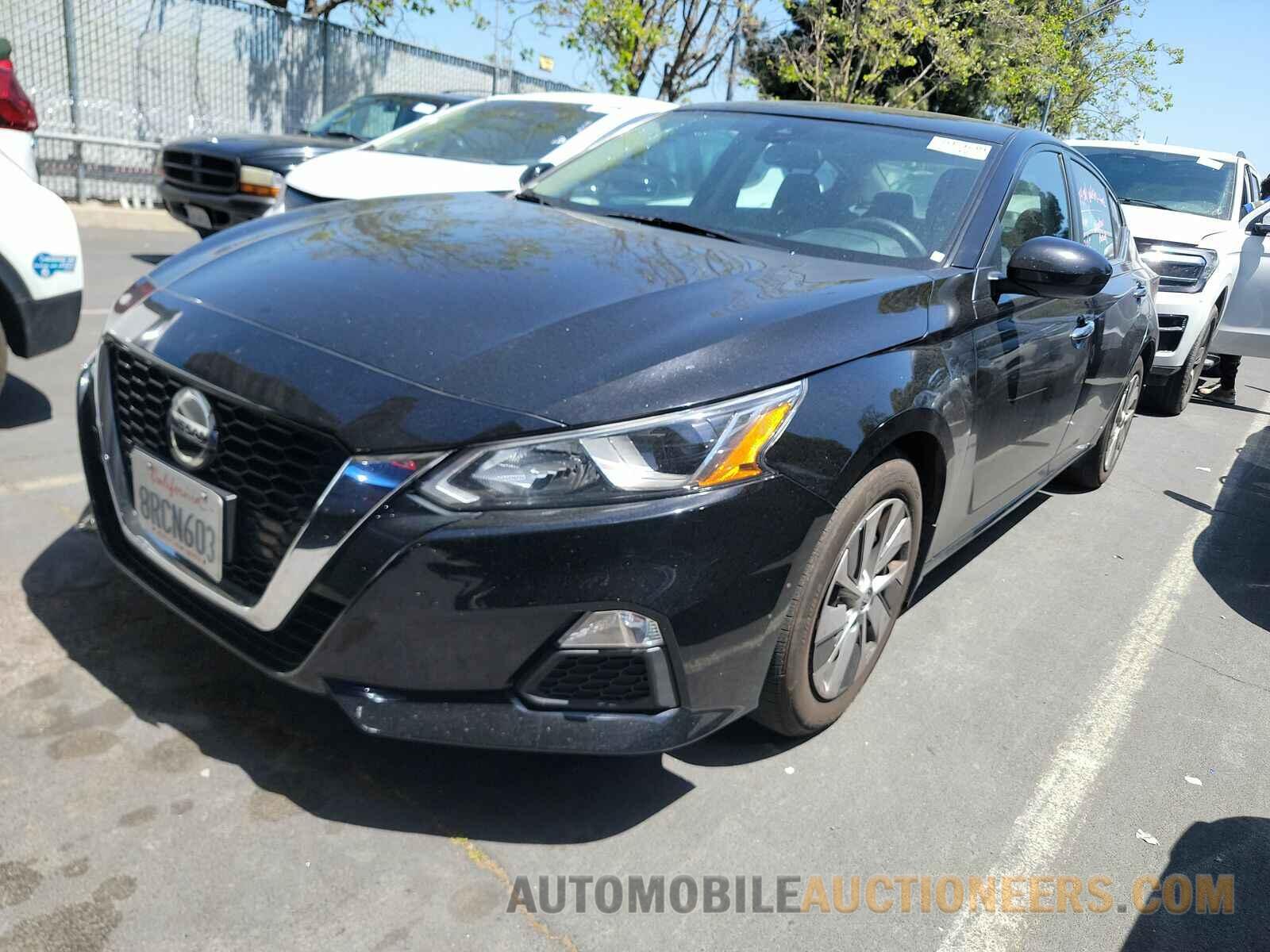 1N4BL4BV8MN380512 Nissan Altima 2021