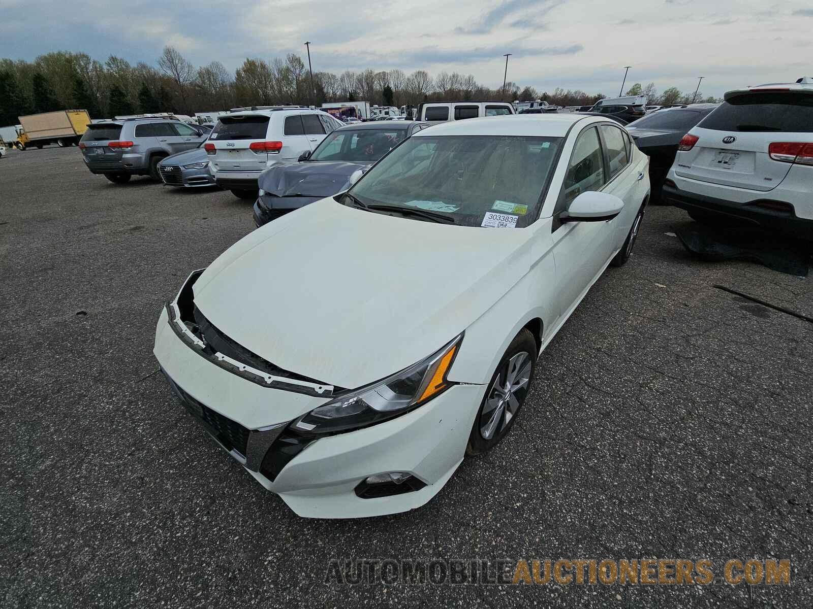 1N4BL4BW5KC213333 Nissan Altima 2019