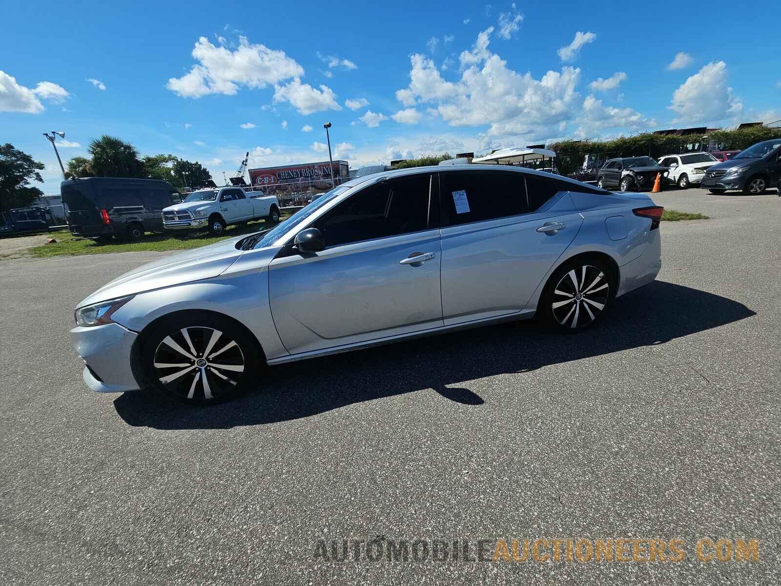 1N4BL4CV3KC255215 Nissan Altima 2019