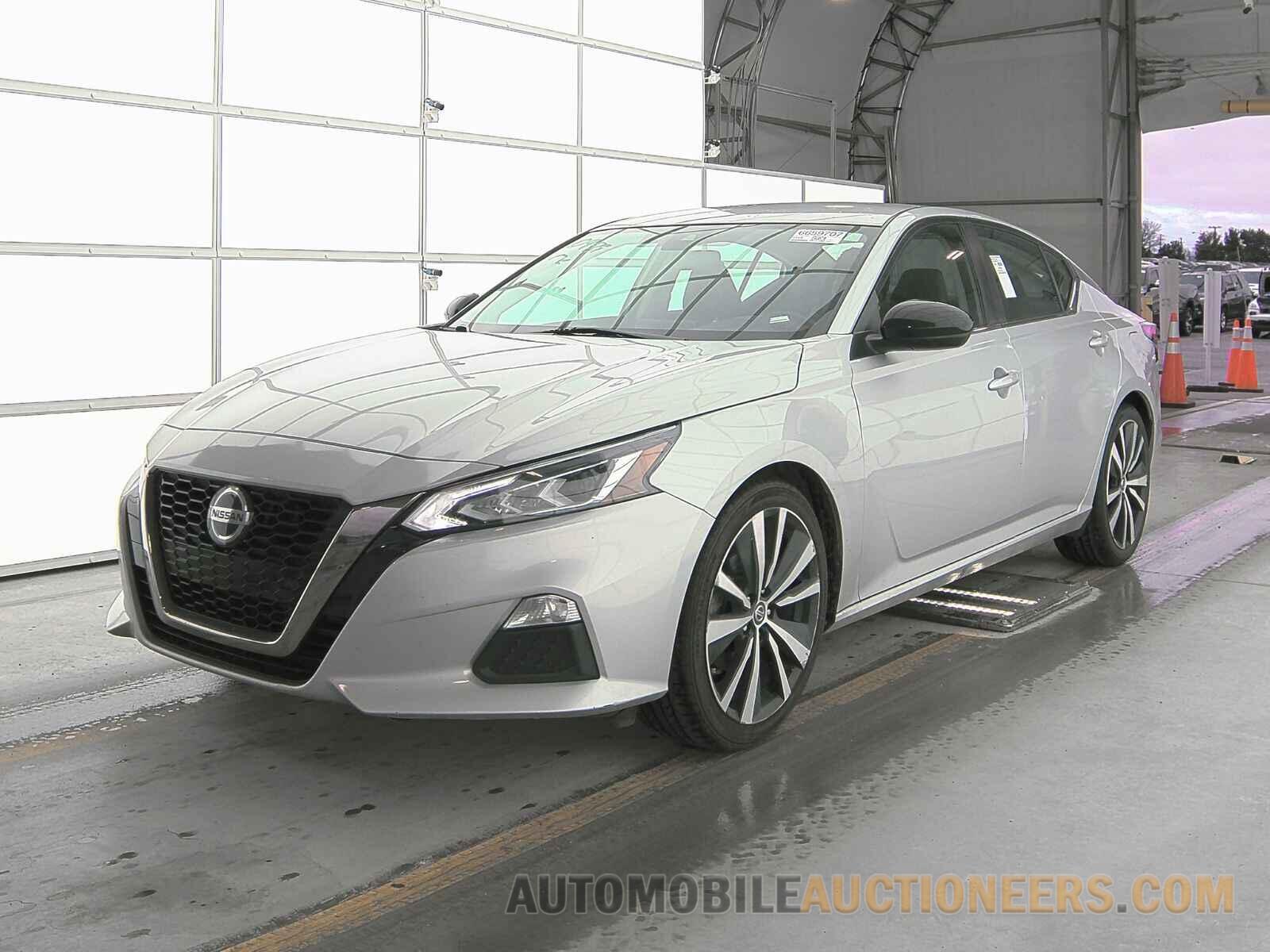 1N4BL4CV6MN318640 Nissan Altima 2021