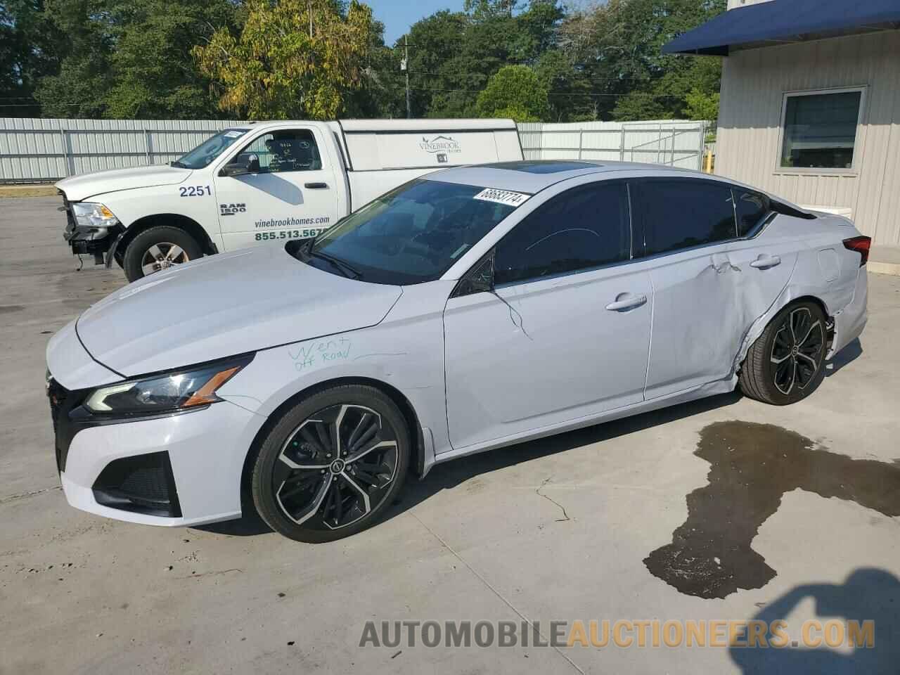 1N4BL4CV6PN405829 NISSAN ALTIMA 2023