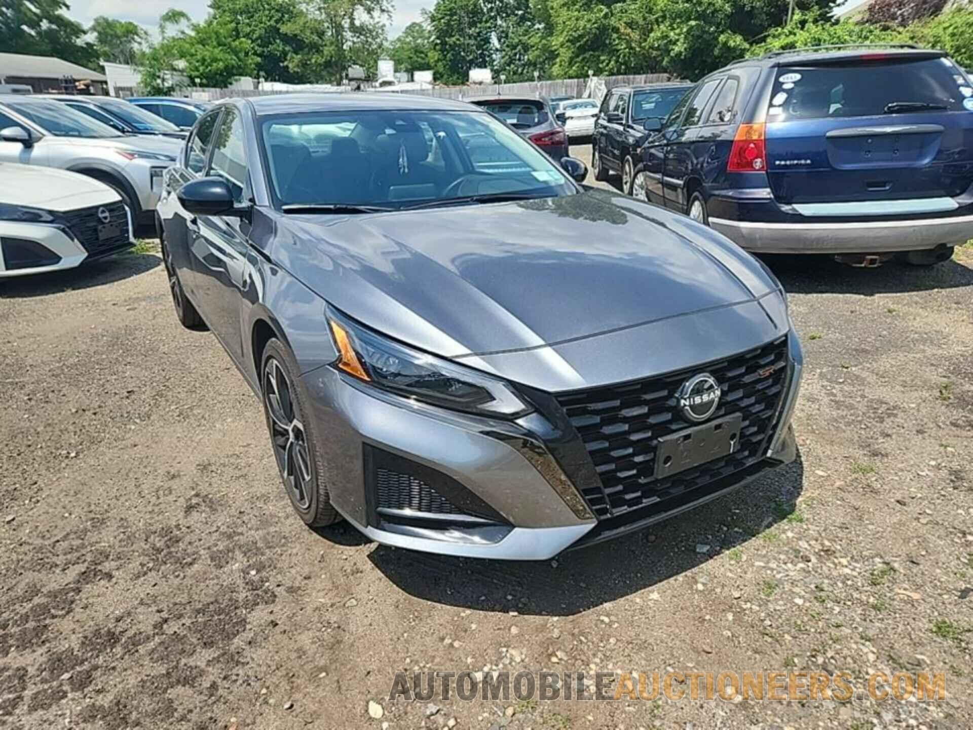 1N4BL4CW8PN350129 NISSAN ALTIMA 2023