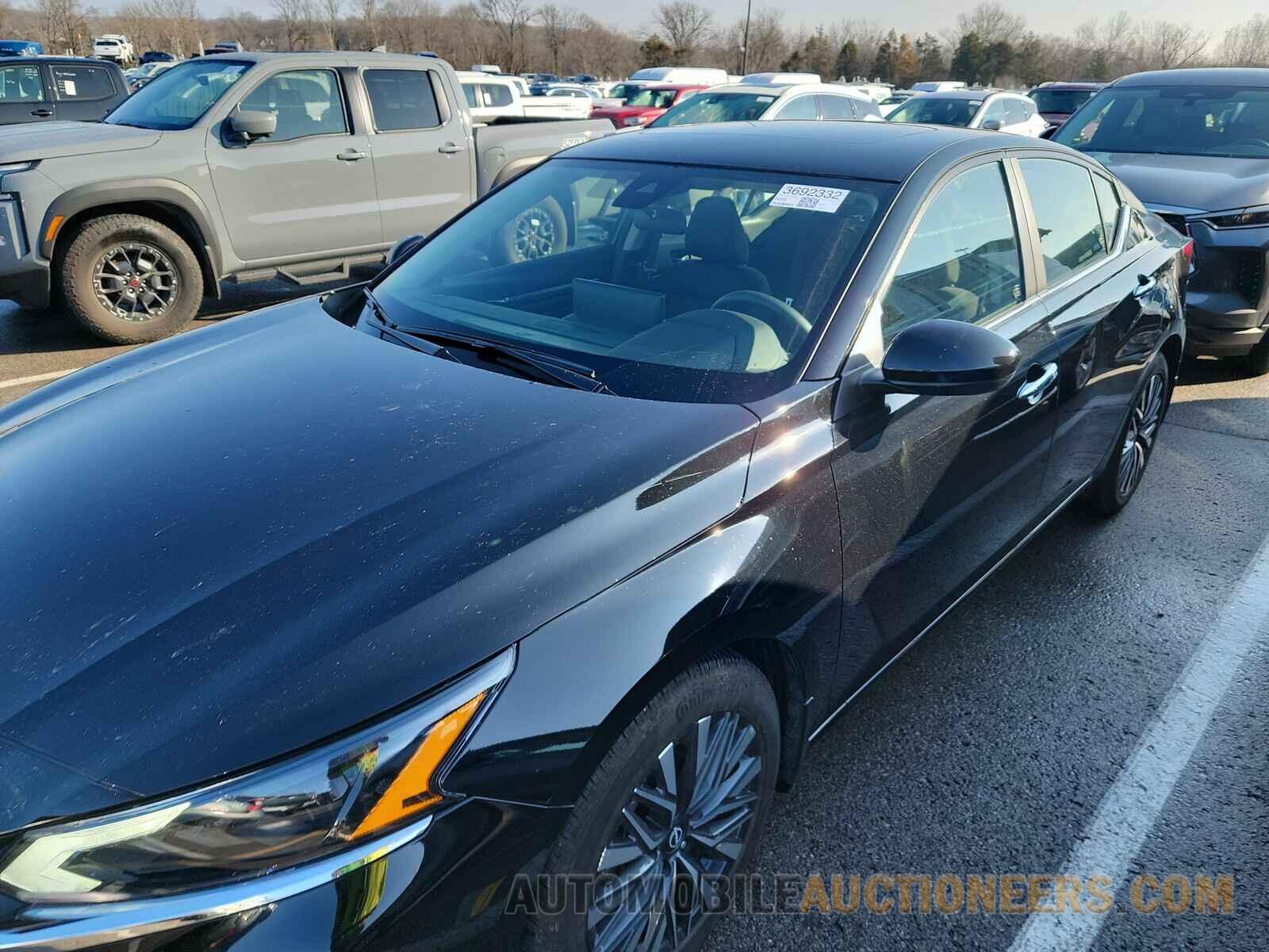 1N4BL4DV2PN413893 Nissan Altima 2023