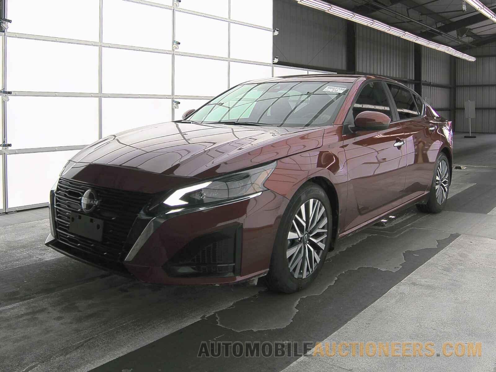 1N4BL4DV7PN417017 Nissan Altima 2023