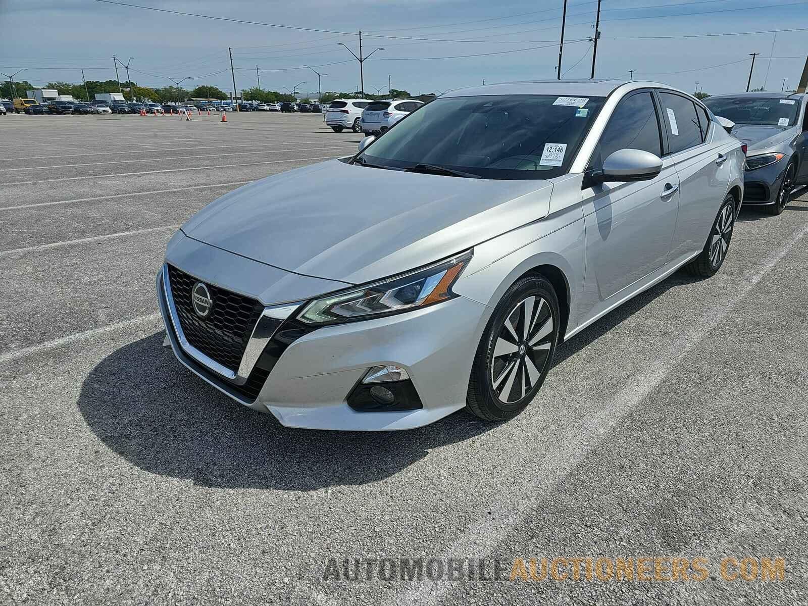 1N4BL4DV9KC242709 Nissan Altima 2019