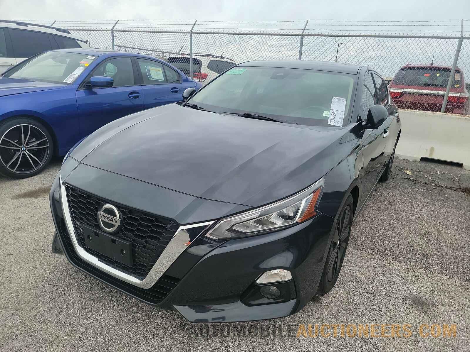 1N4BL4EV8KC195820 Nissan Altima 2019