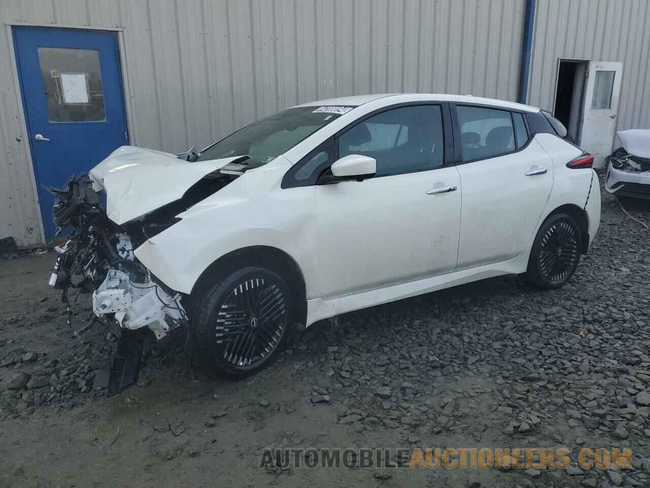 1N4CZ1CV5PC556898 NISSAN LEAF 2023