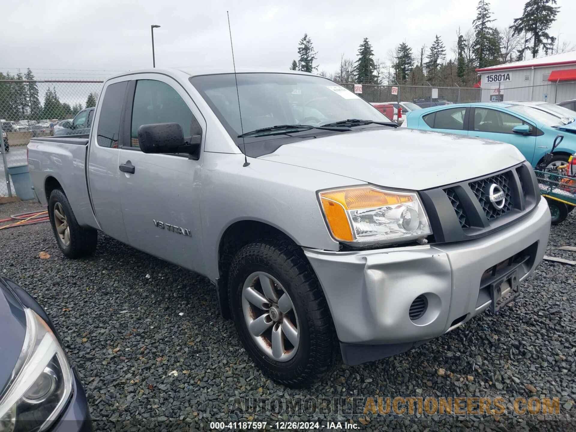 1N6AA0CH6FN511126 NISSAN TITAN 2015