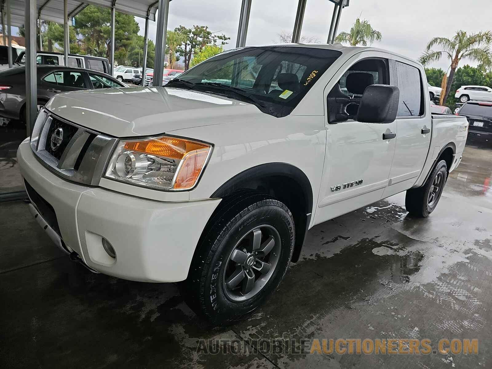 1N6AA0EC0FN500706 Nissan TITAN 2015