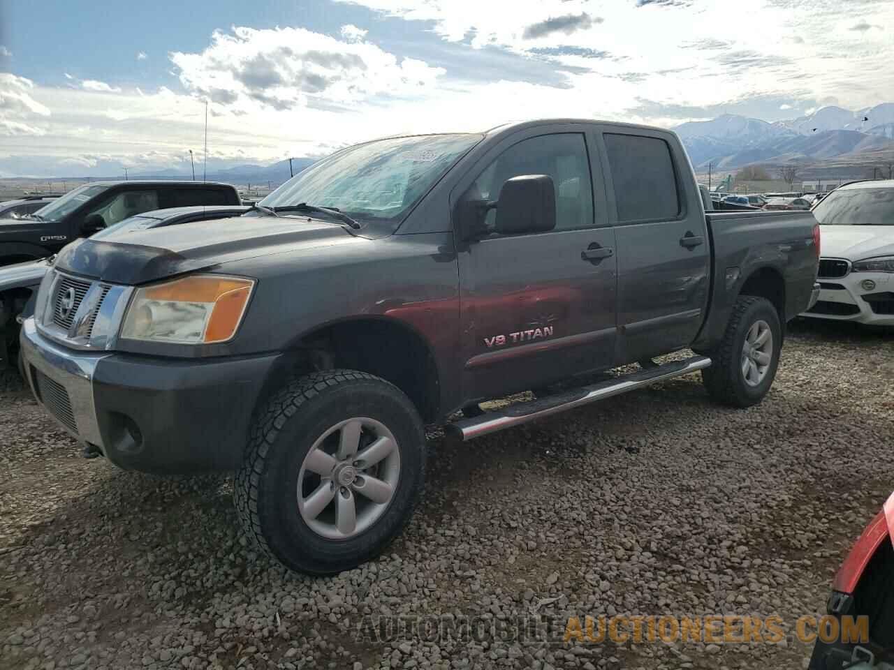 1N6AA0EC4BN307999 NISSAN TITAN 2011