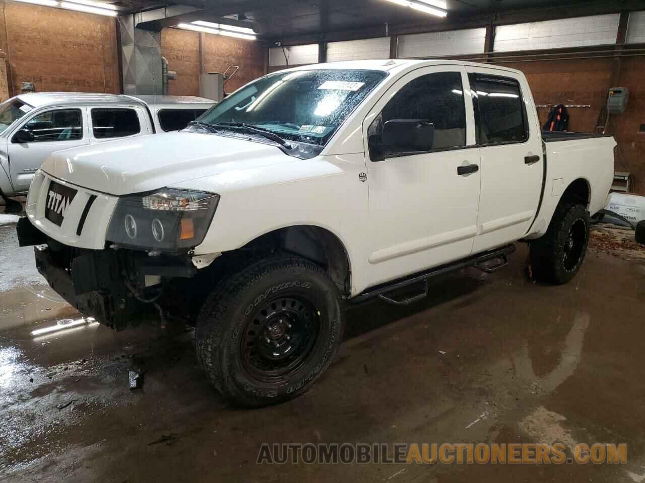 1N6AA0EC4EN502134 NISSAN TITAN 2014