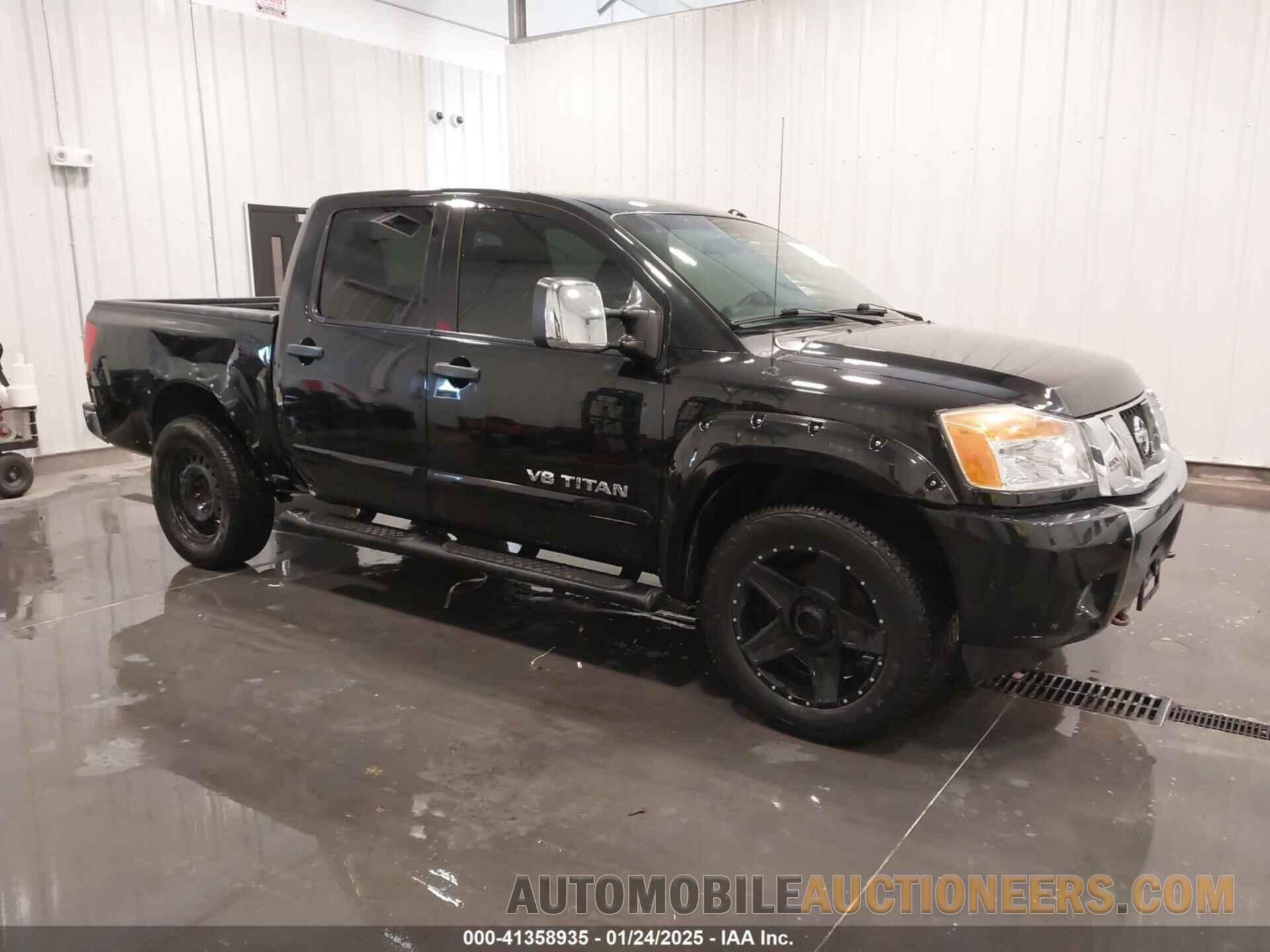 1N6AA0EC6FN502962 NISSAN TITAN 2015